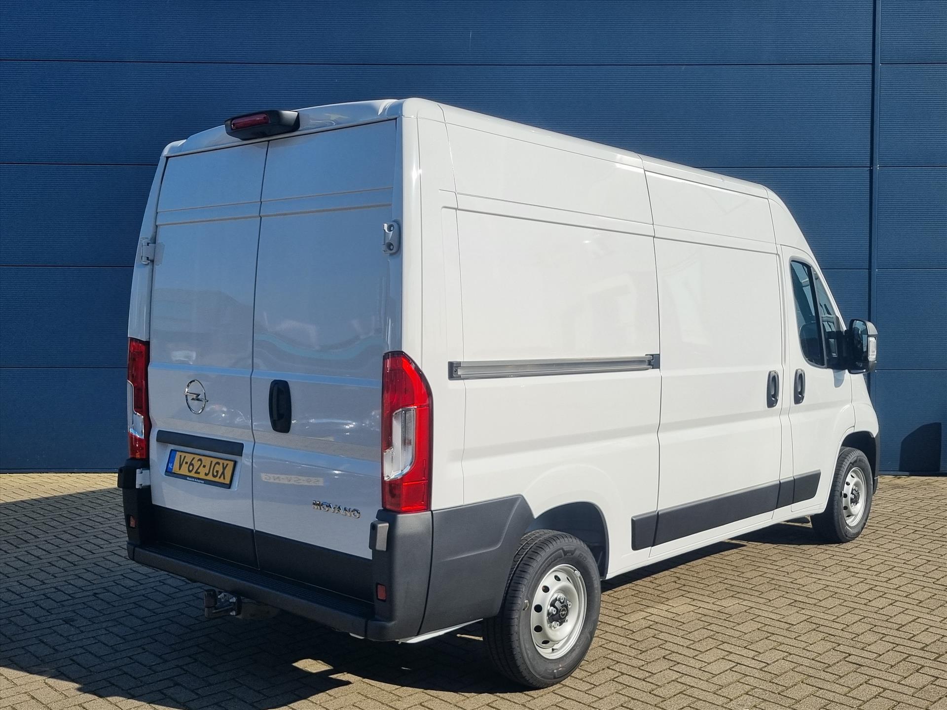 Opel Movano