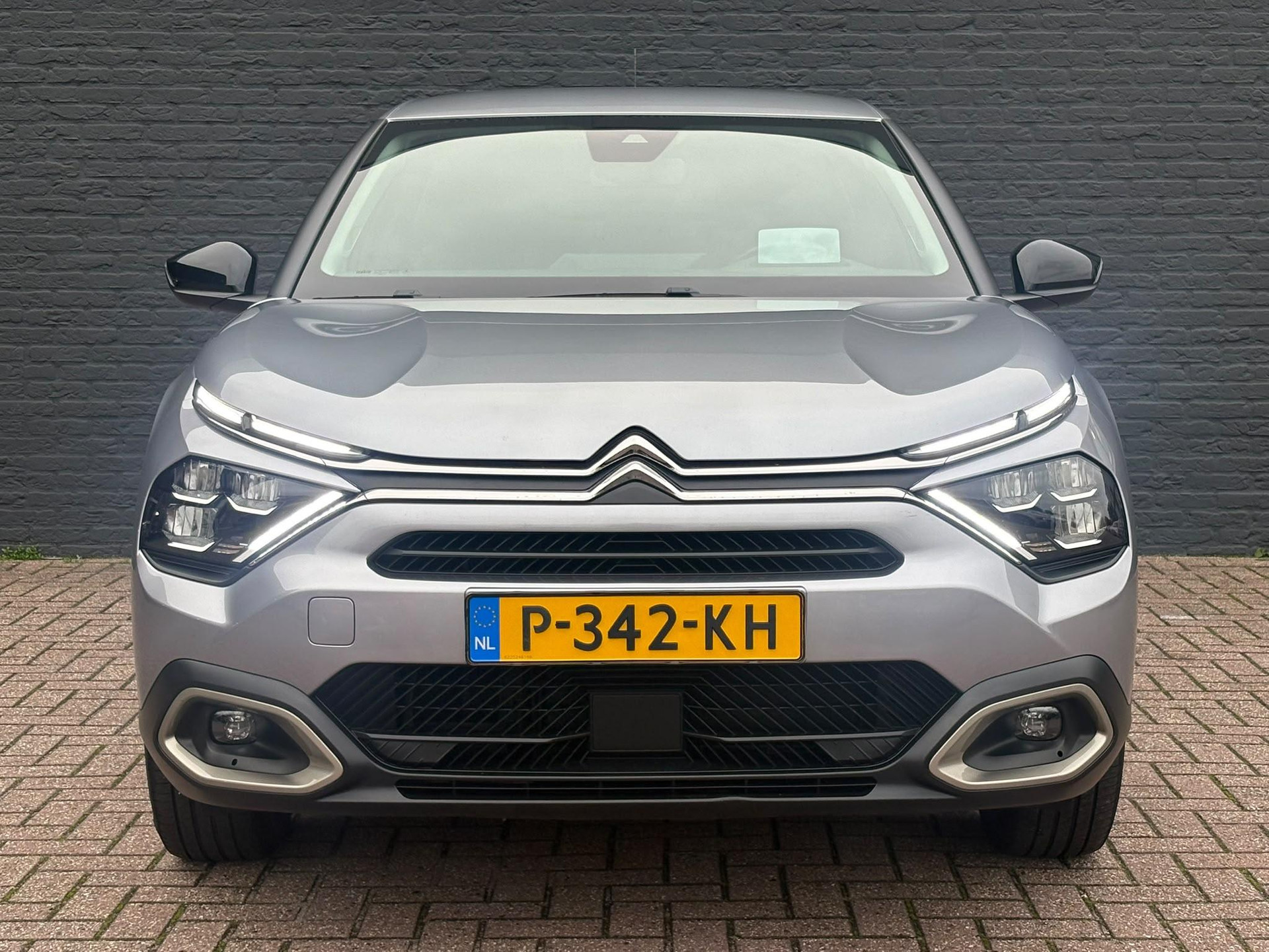 Citroën ë-C4