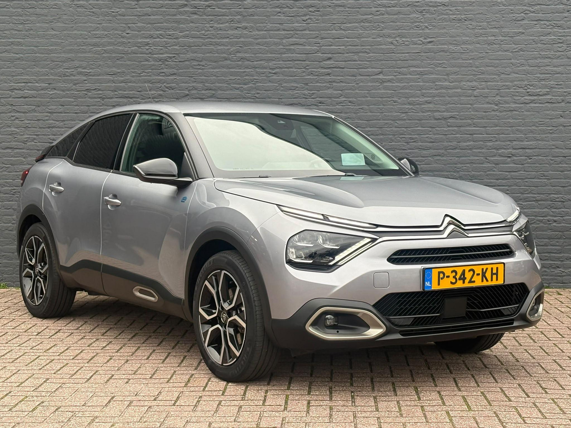 Citroën ë-C4