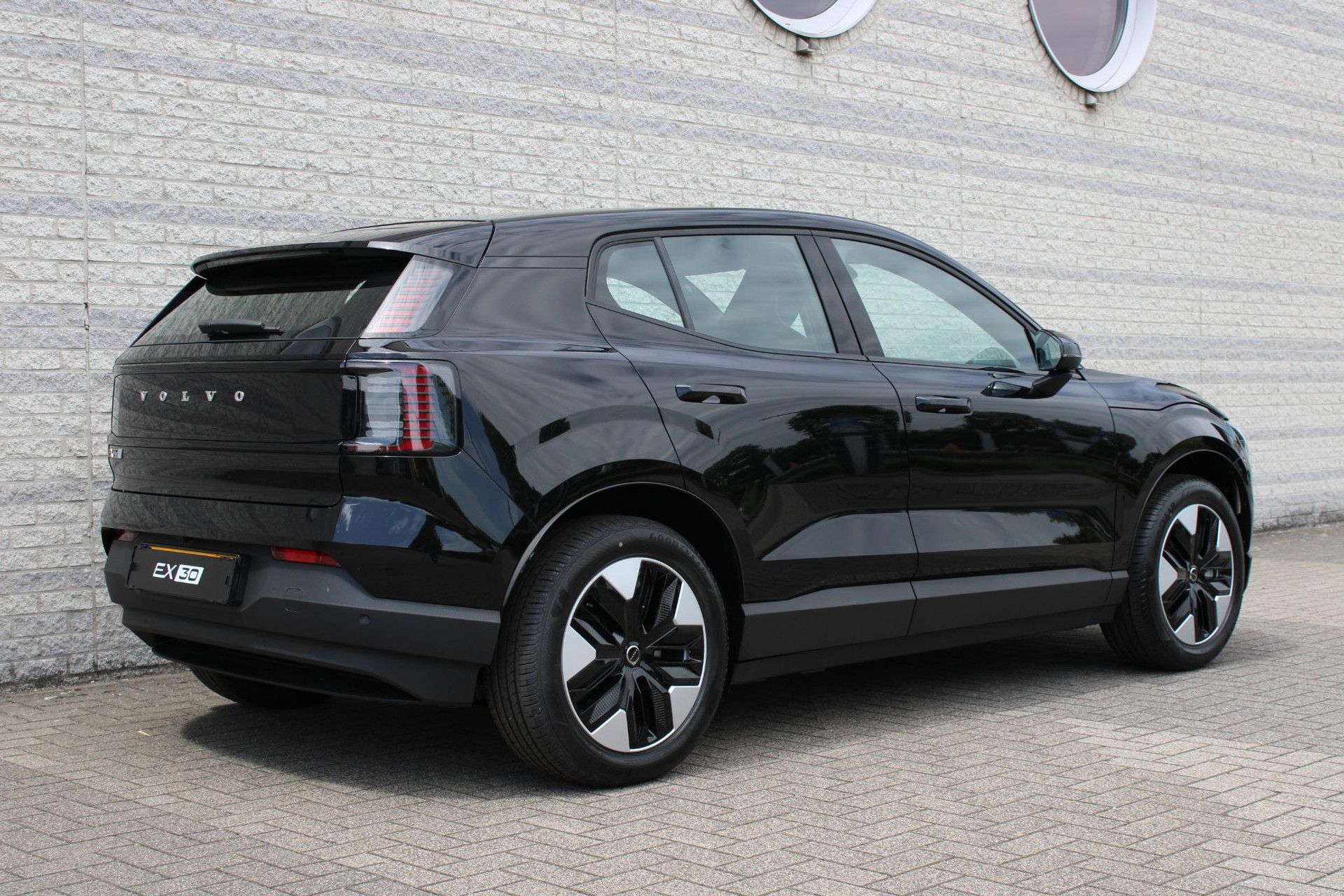 Volvo EX30