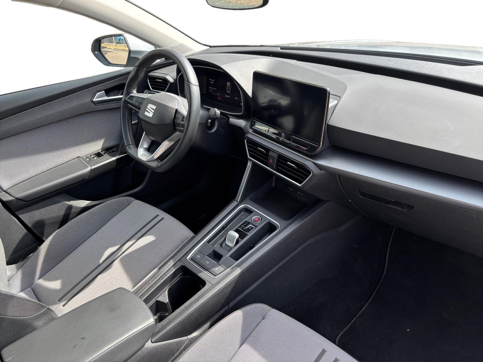 SEAT León