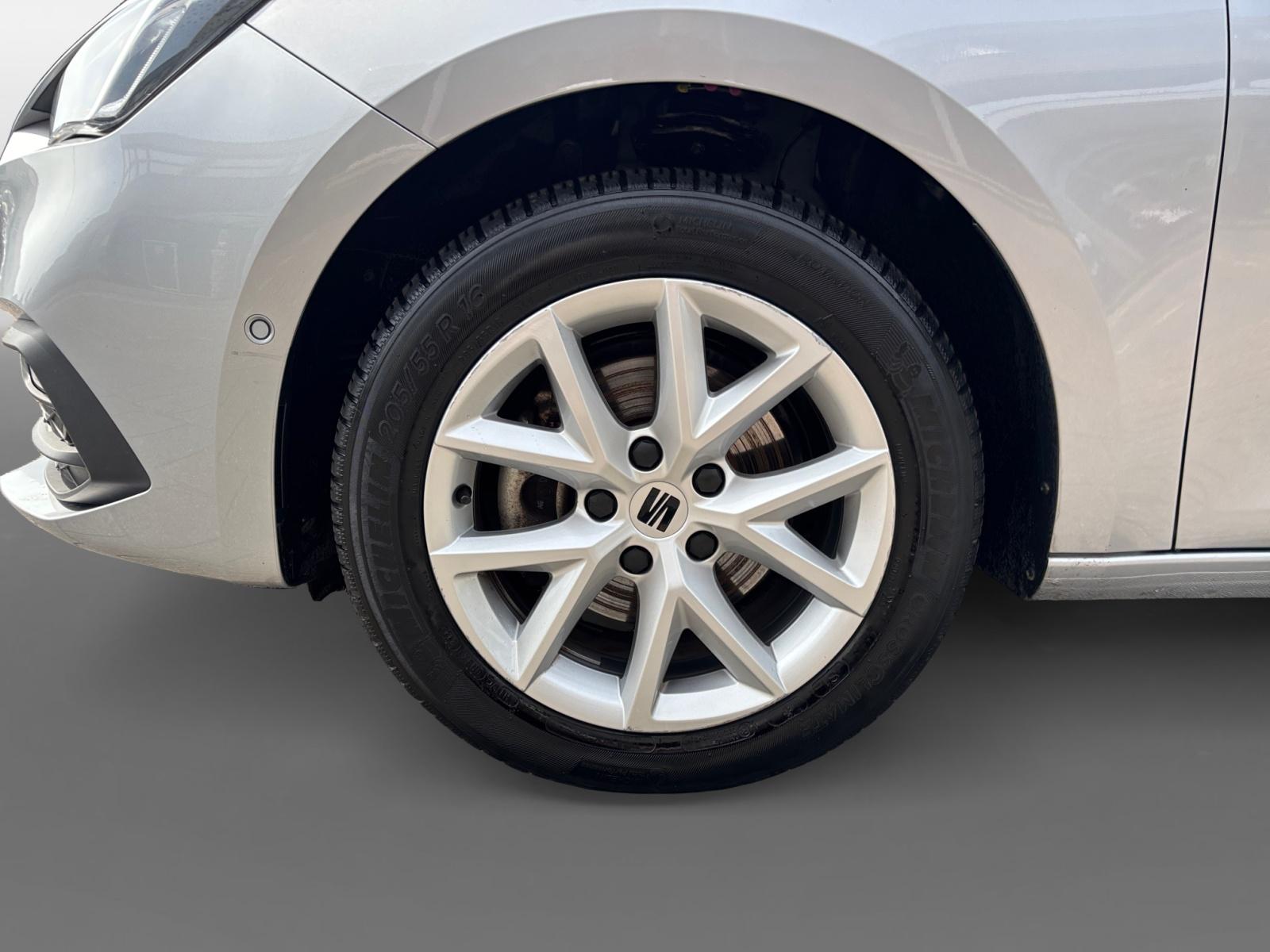 SEAT León