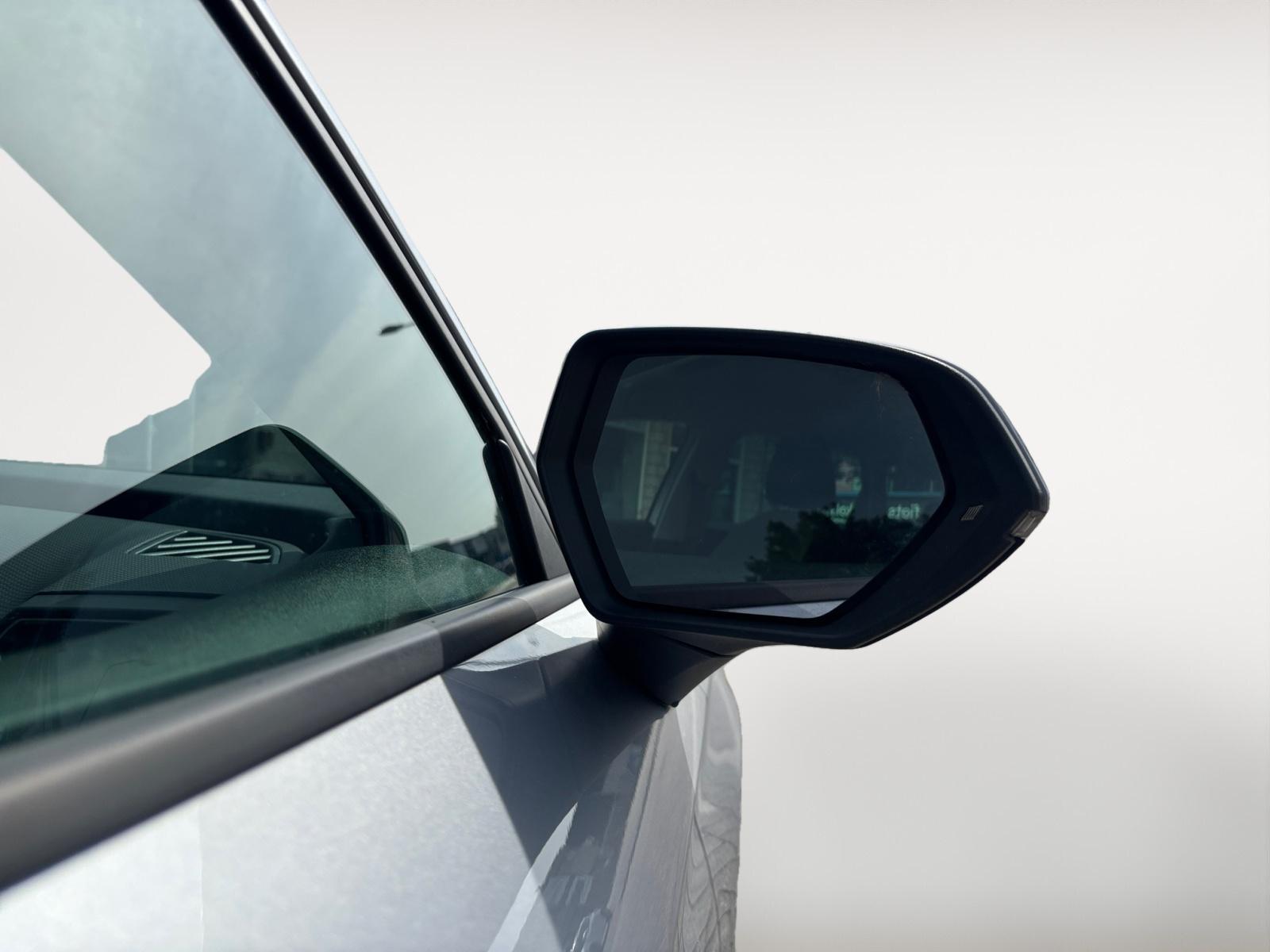 SEAT León