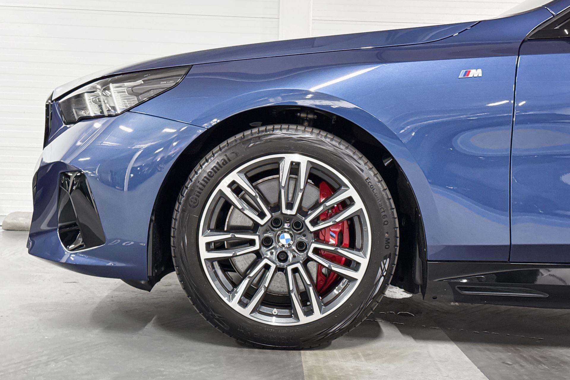 BMW i5