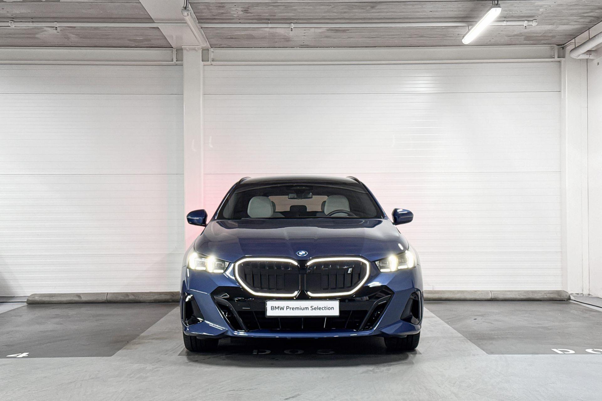 BMW i5
