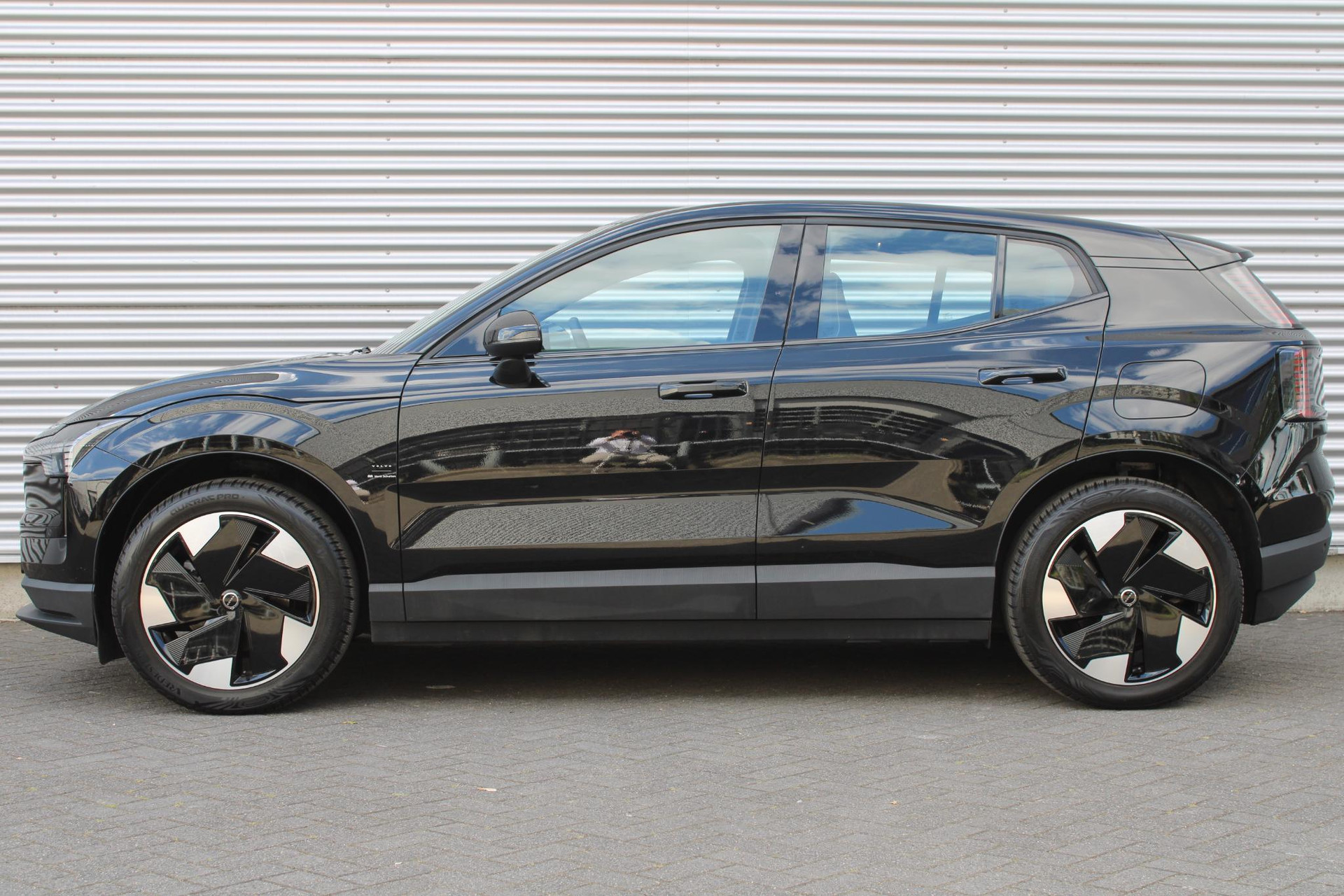 Volvo EX30
