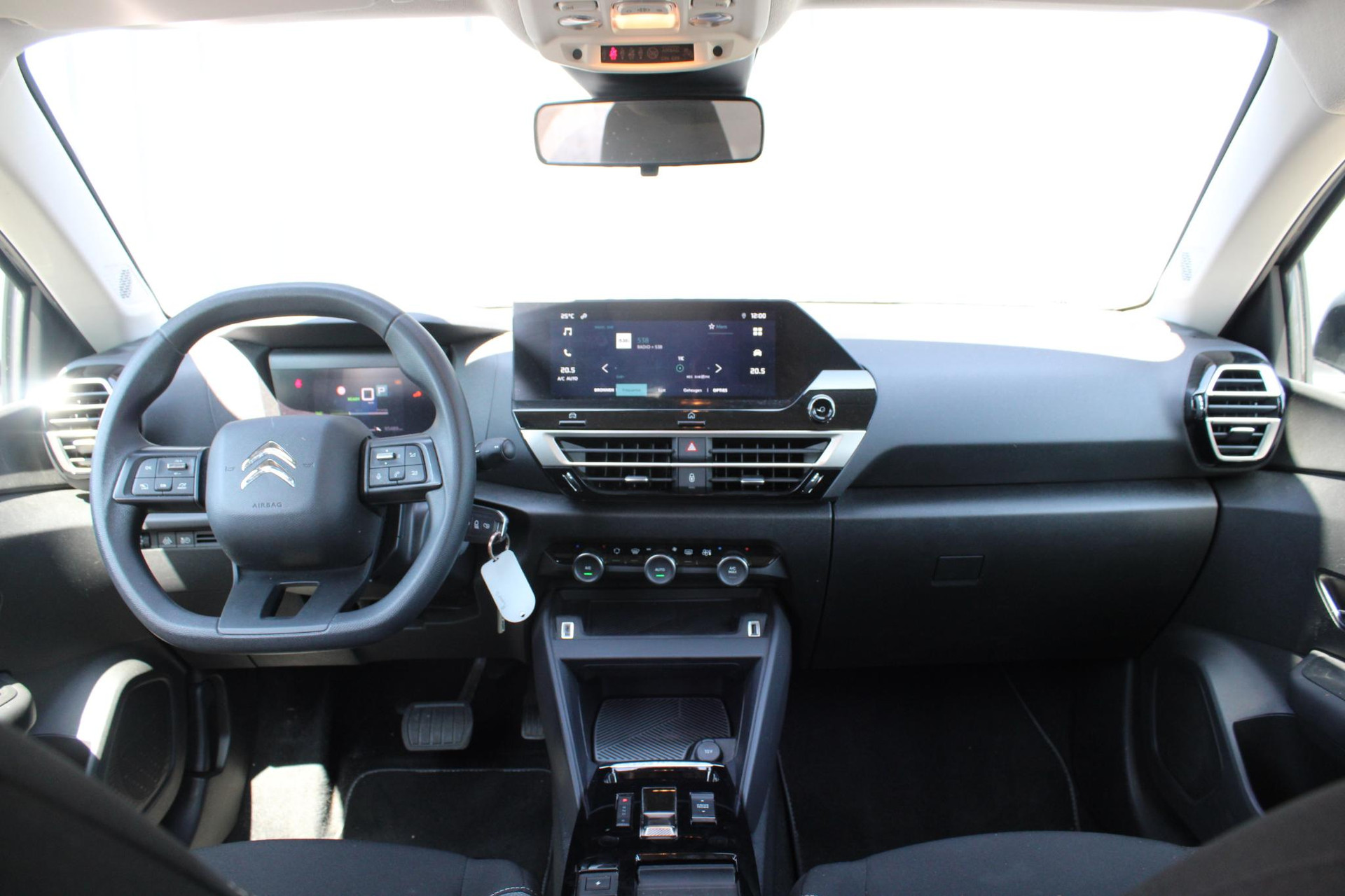 Citroën ë-C4