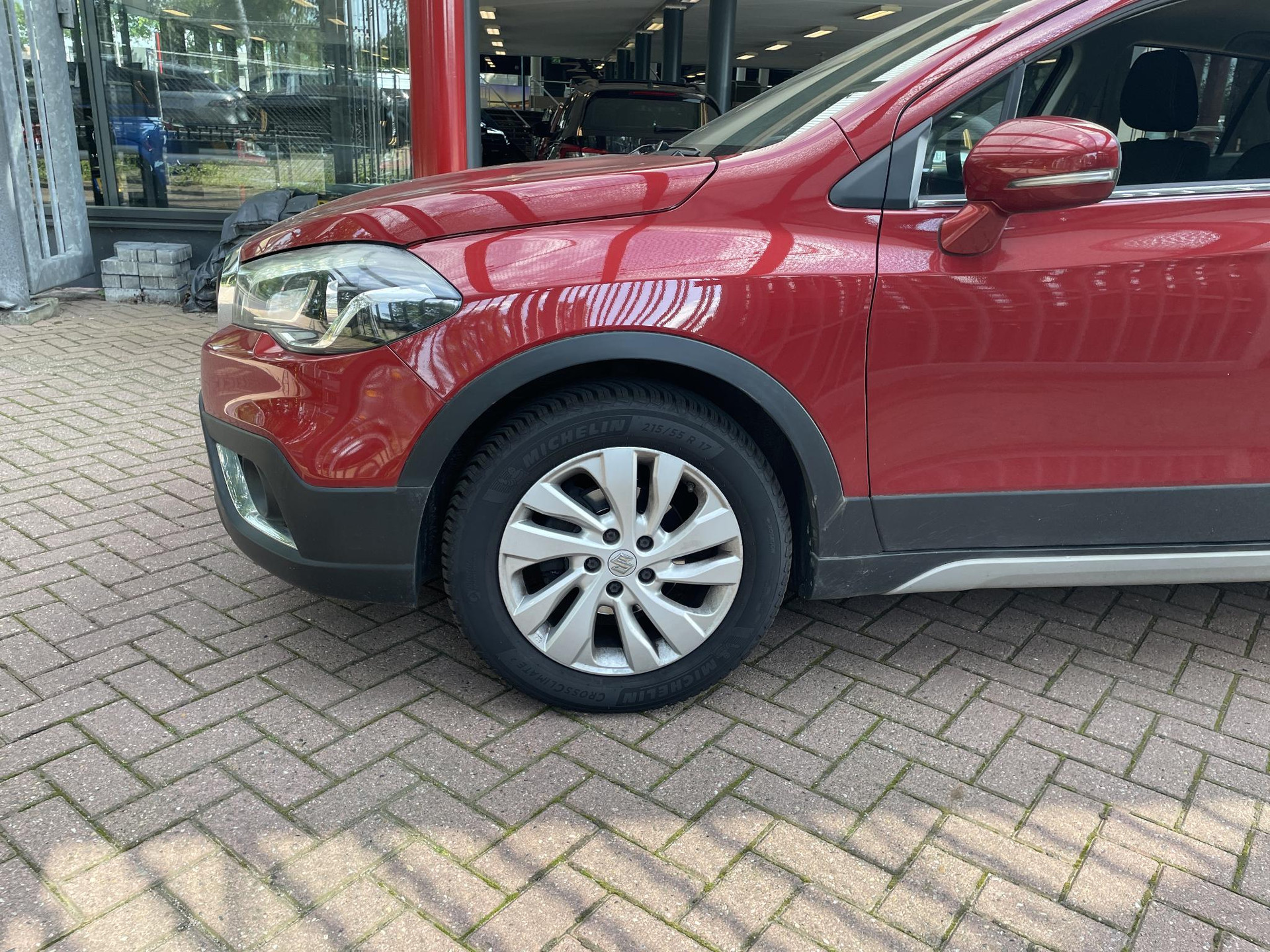 Suzuki S-Cross