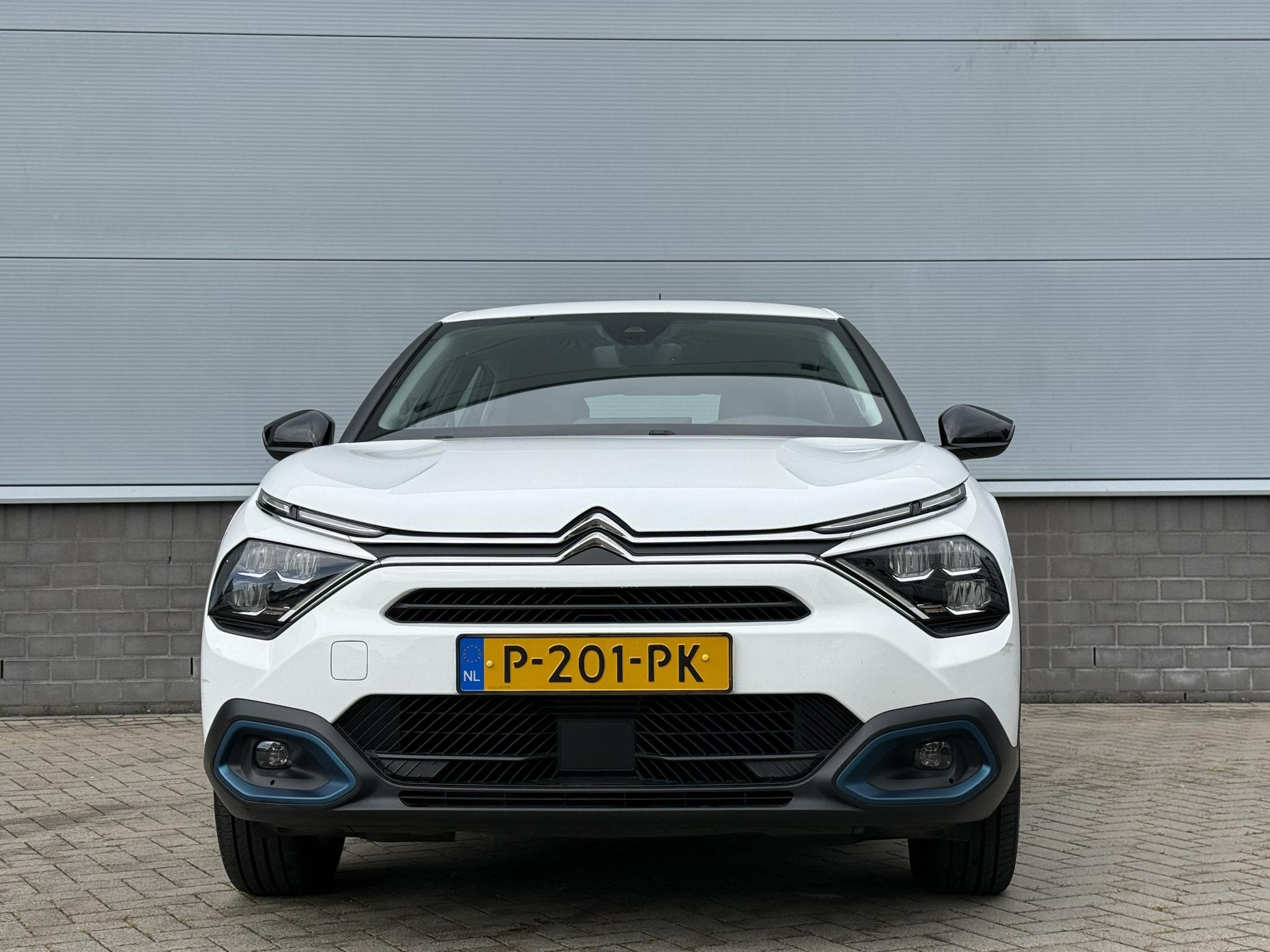 Citroën ë-C4