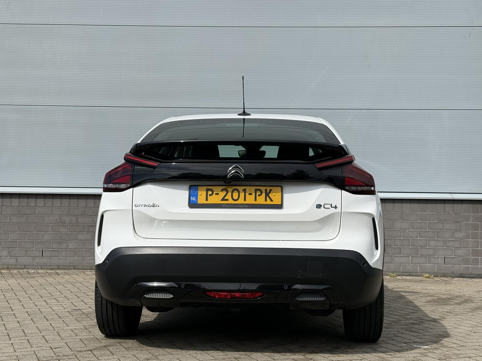Citroën ë-C4