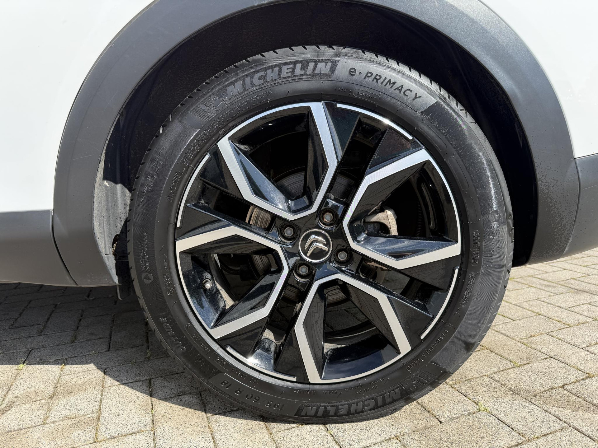 Citroën ë-C4