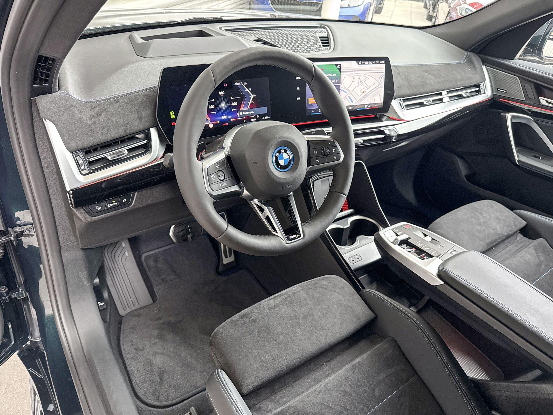 BMW iX2