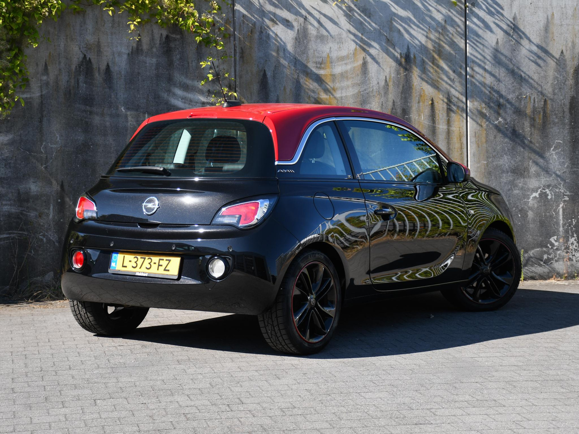 Opel Adam