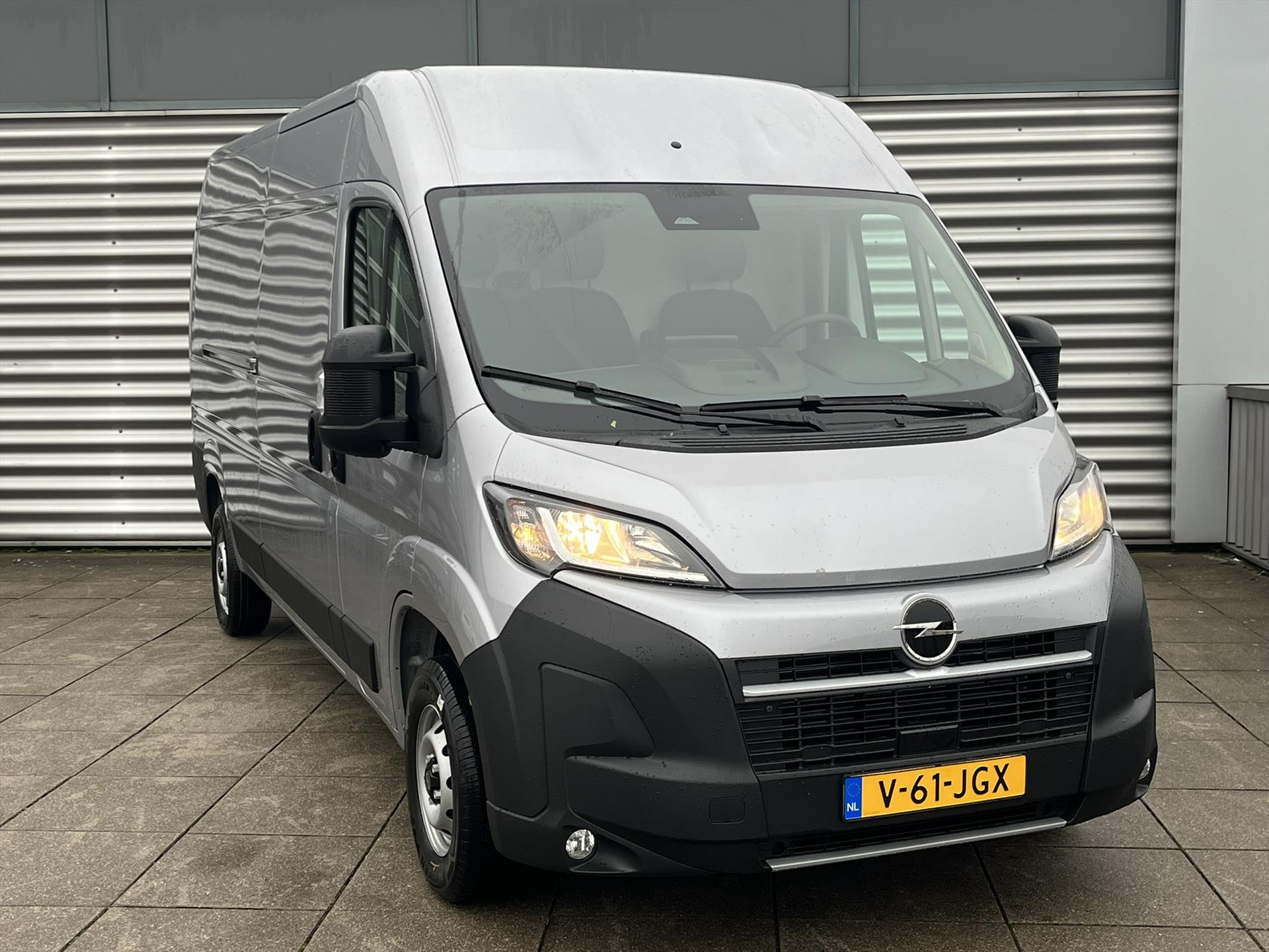 Opel Movano