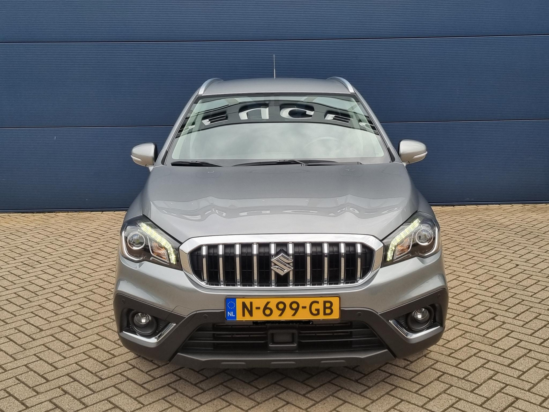 Suzuki S-Cross