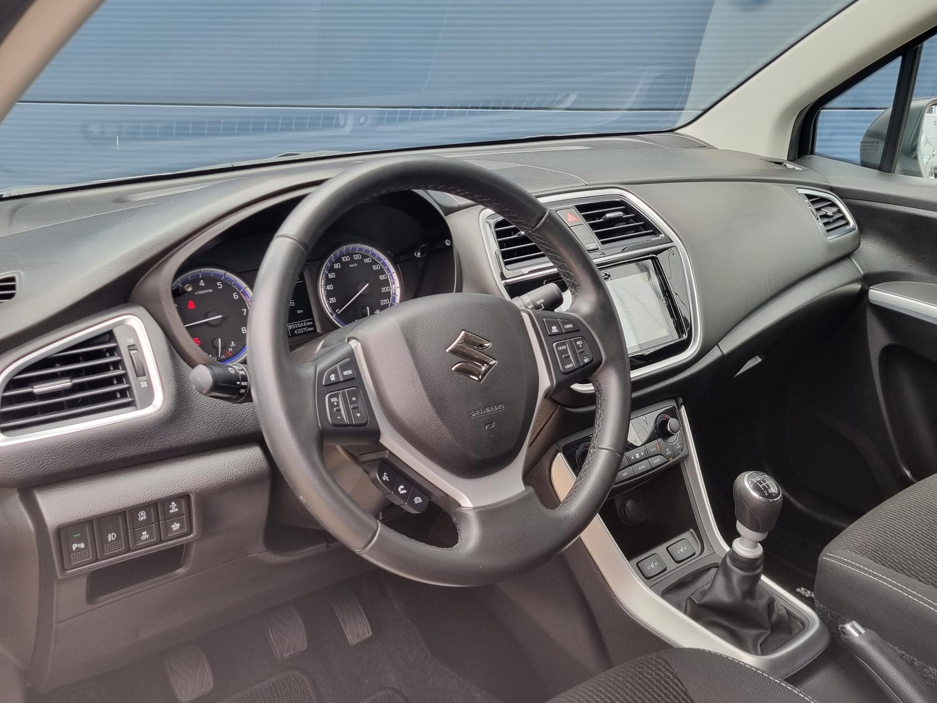 Suzuki S-Cross