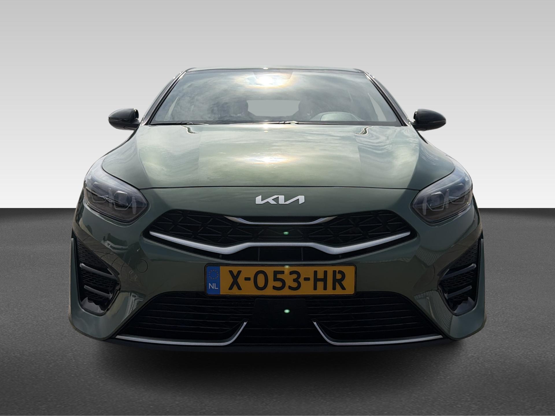 Kia Proceed