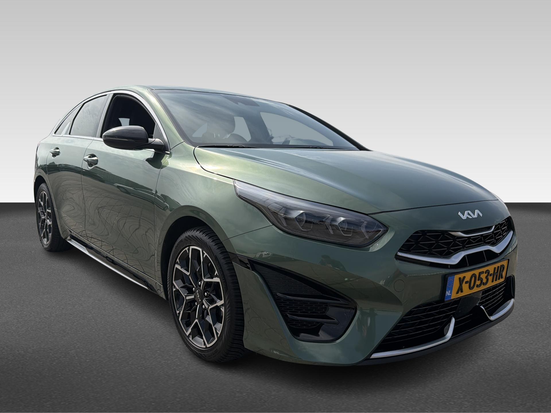 Kia Proceed