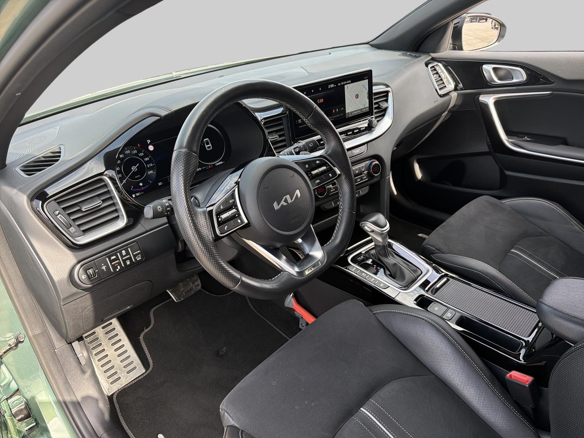 Kia Proceed