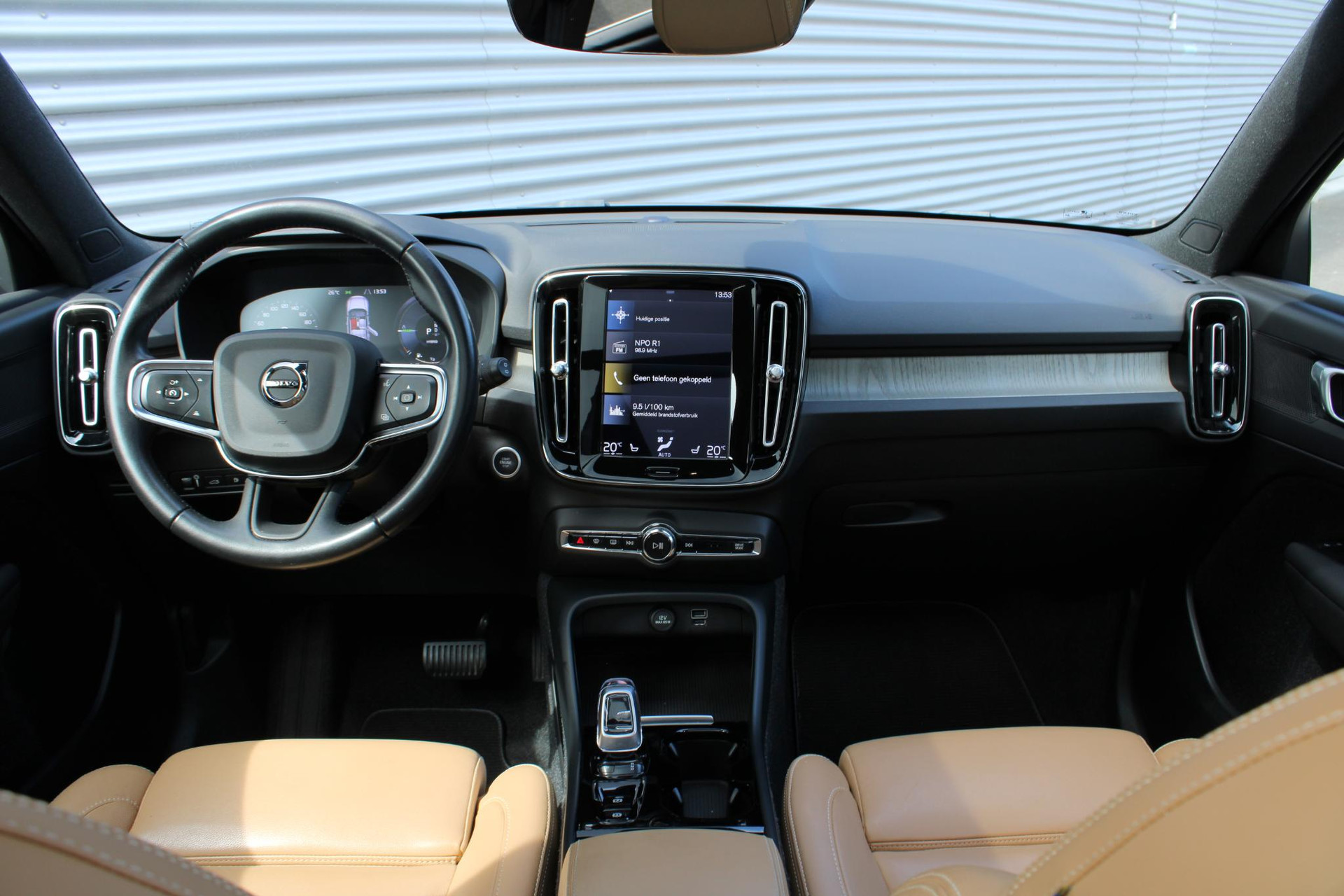Volvo XC40