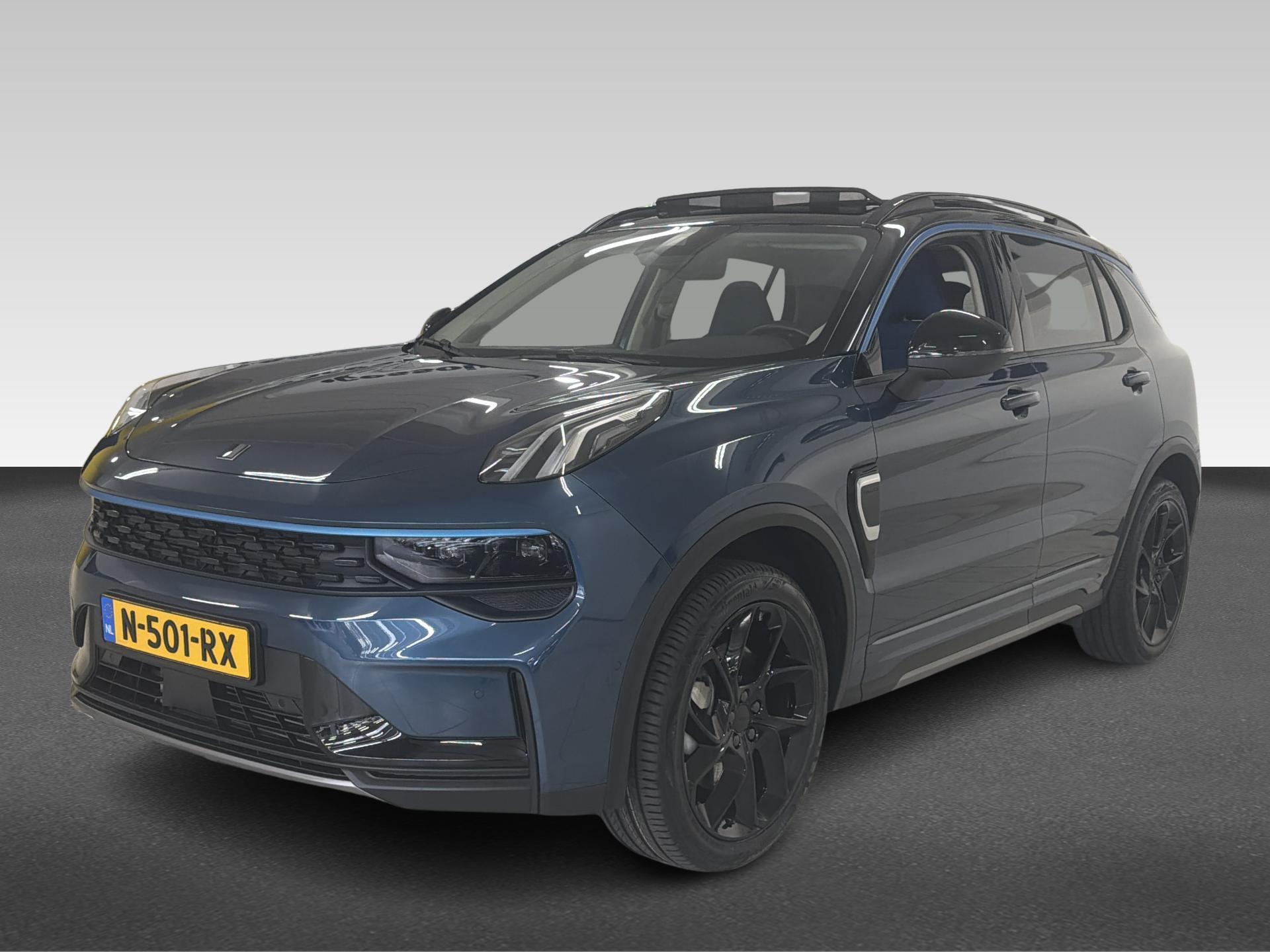 Lynk & Co 01