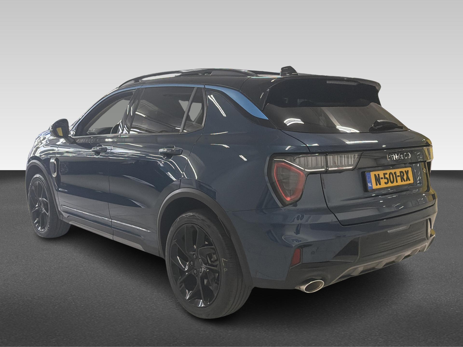 Lynk & Co 01