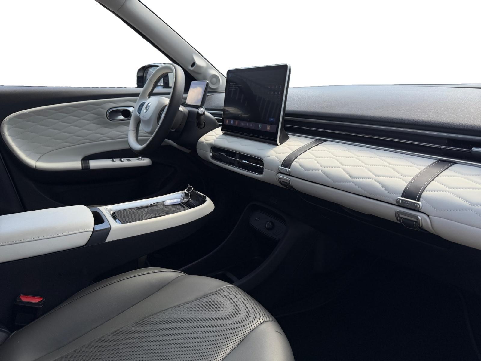 Dongfeng Box