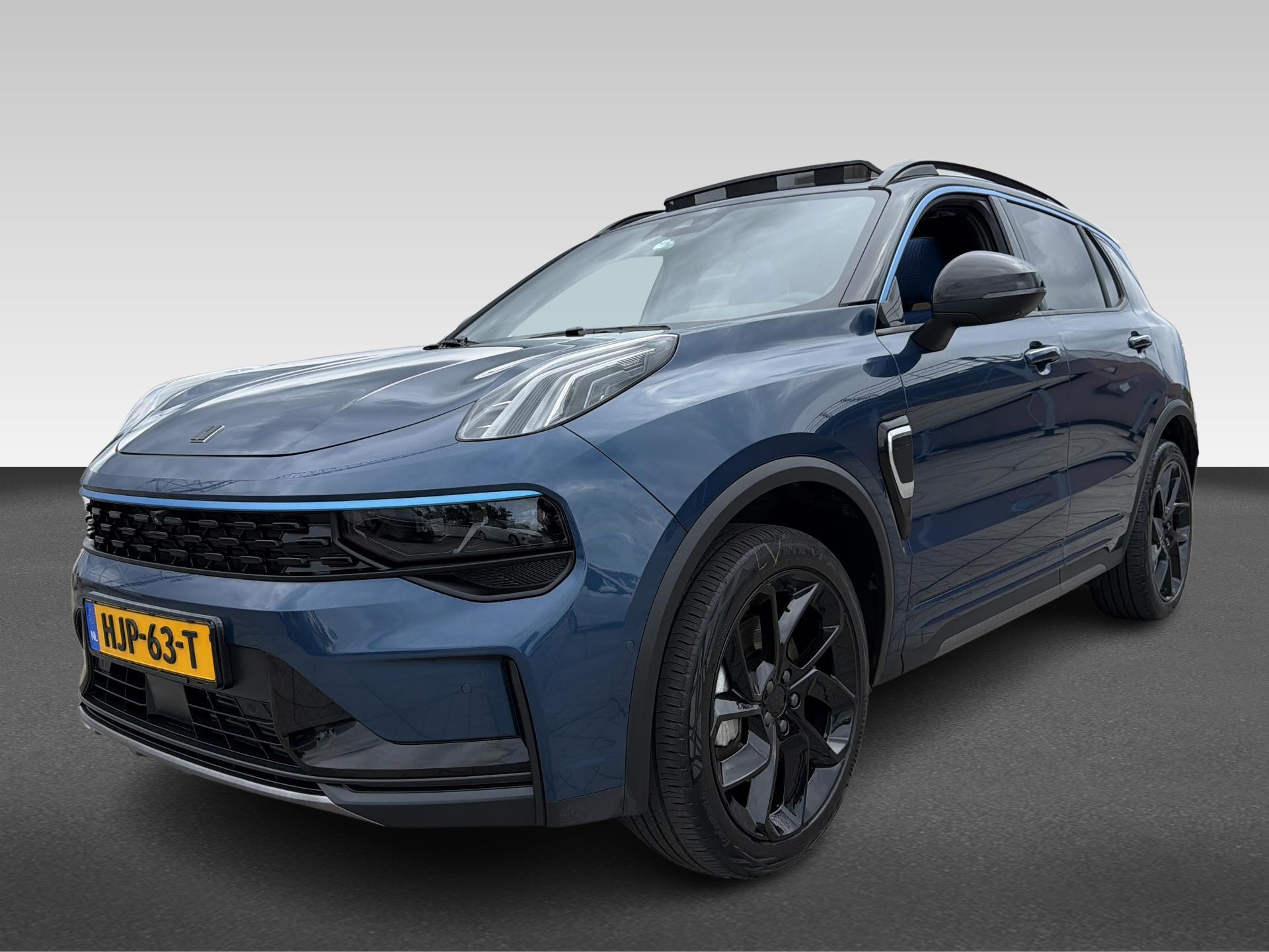 Lynk & Co 01