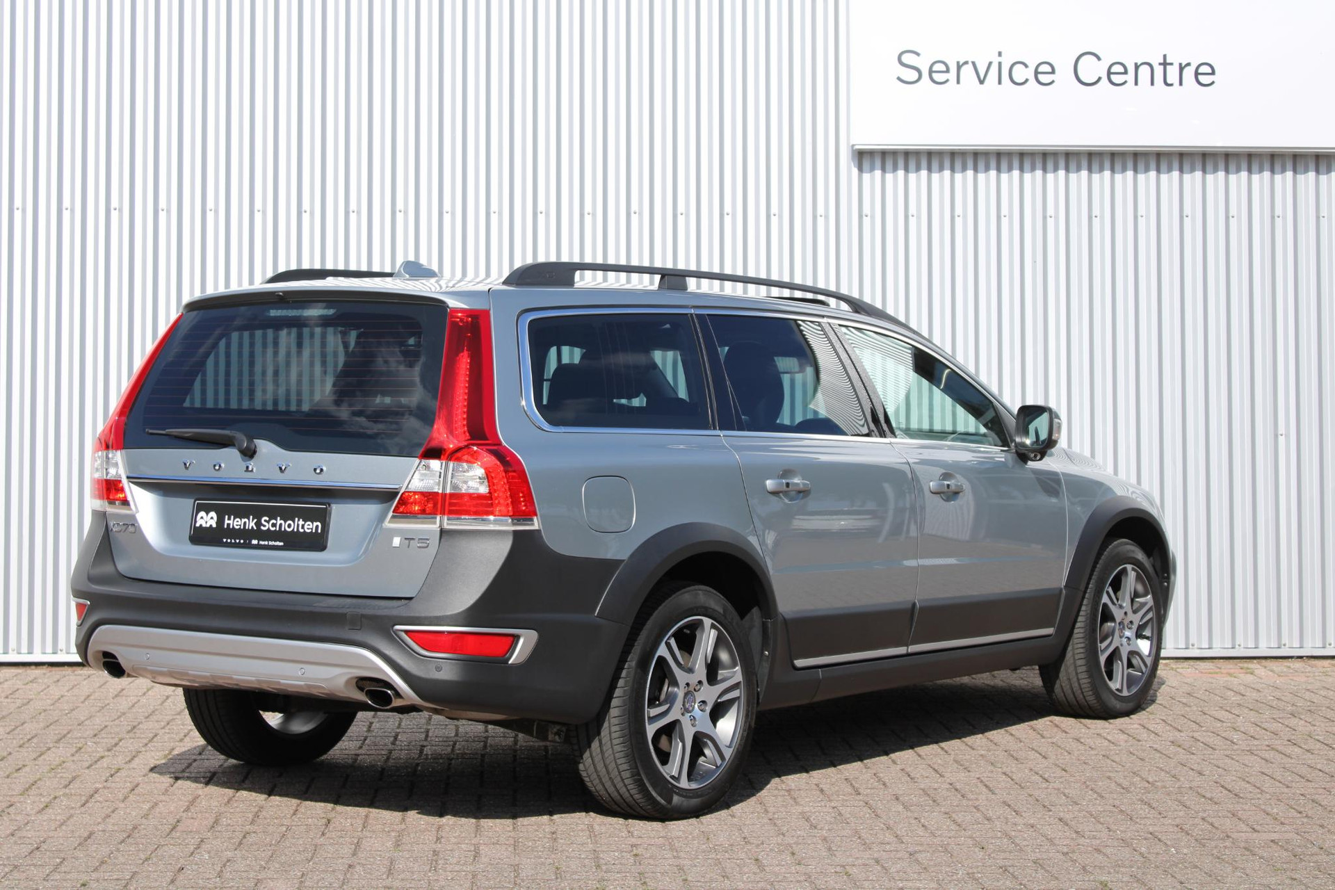 Volvo XC70