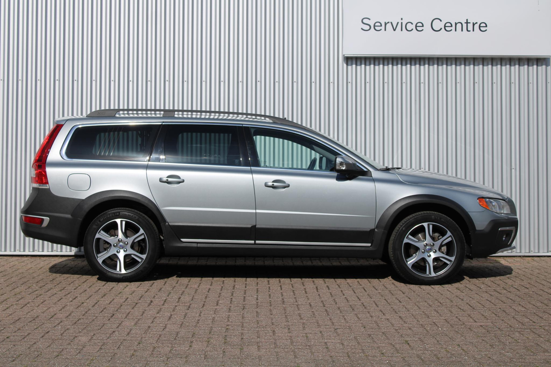 Volvo XC70