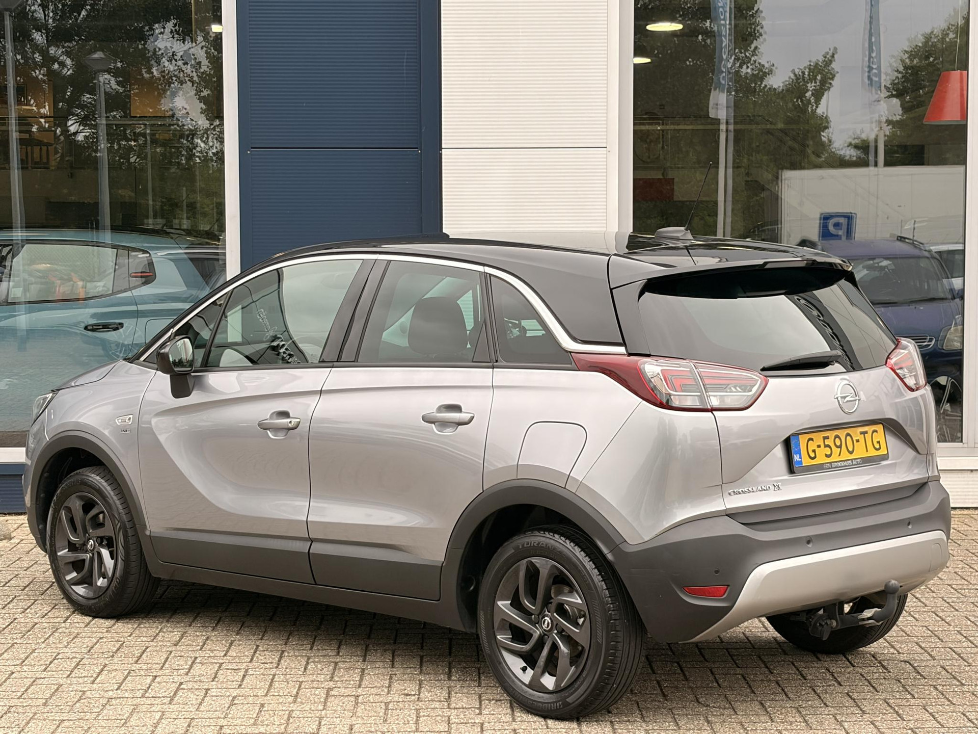 Opel Crossland X
