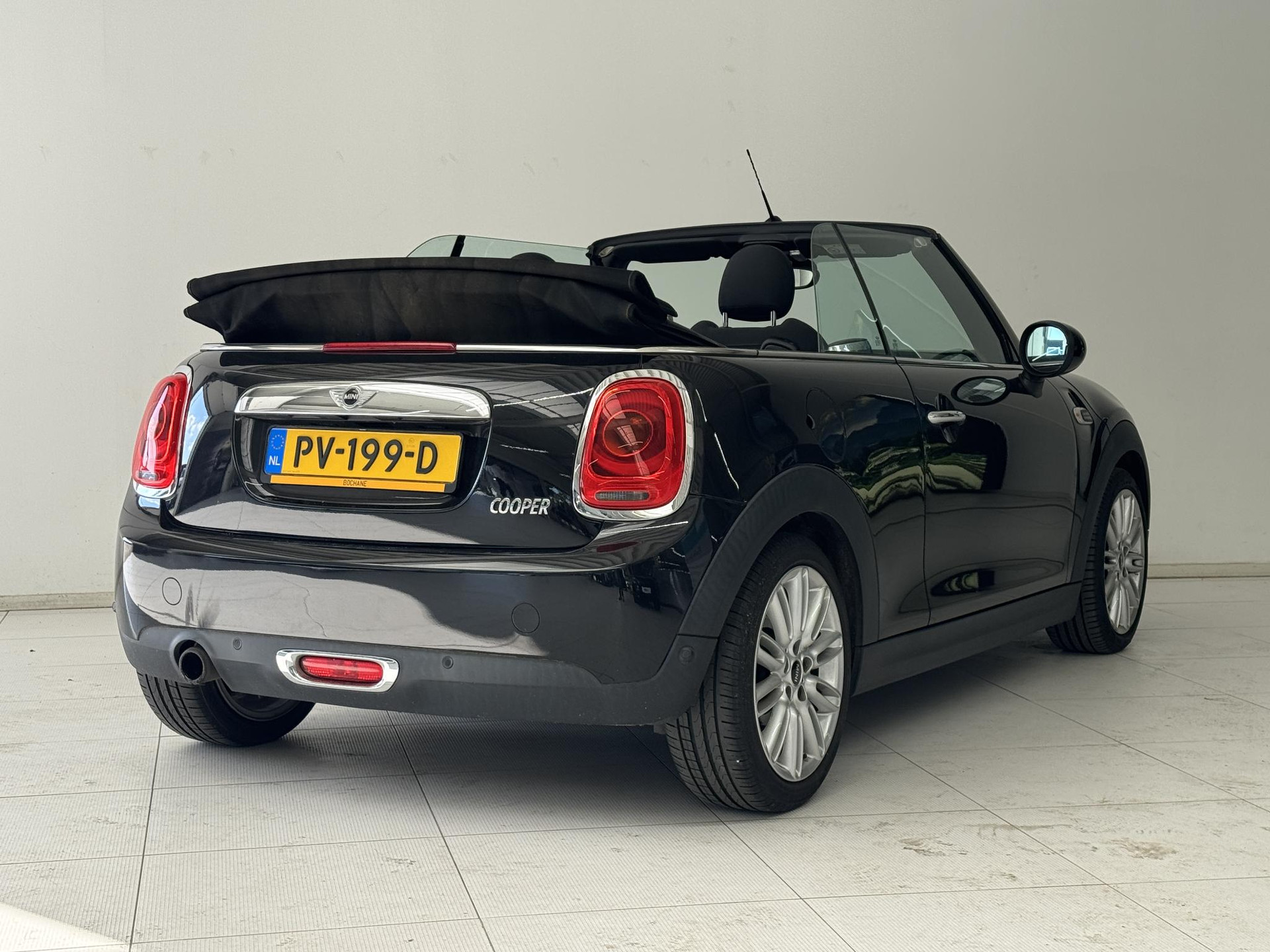 MINI Cooper Cabrio