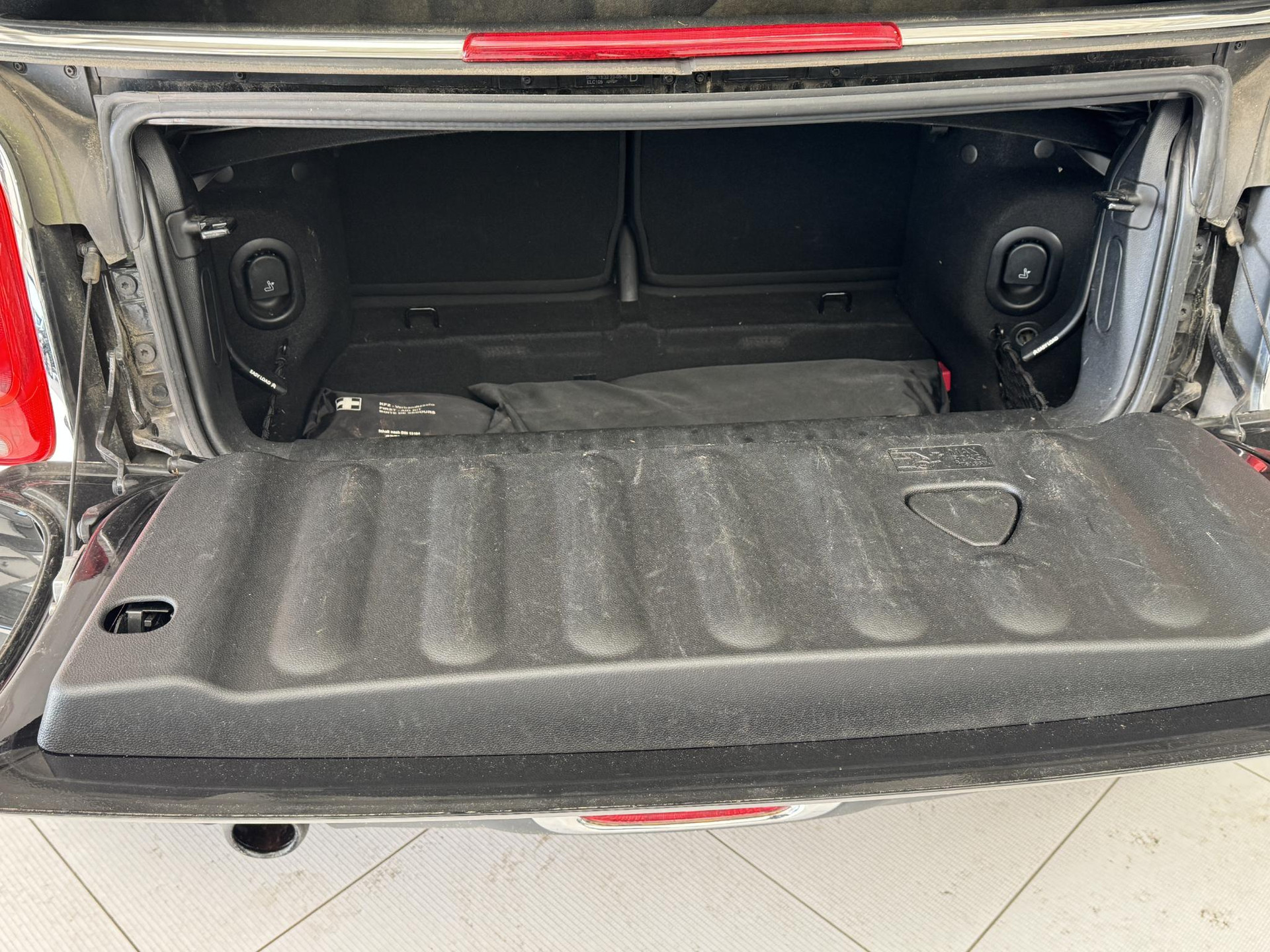 MINI Cooper Cabrio