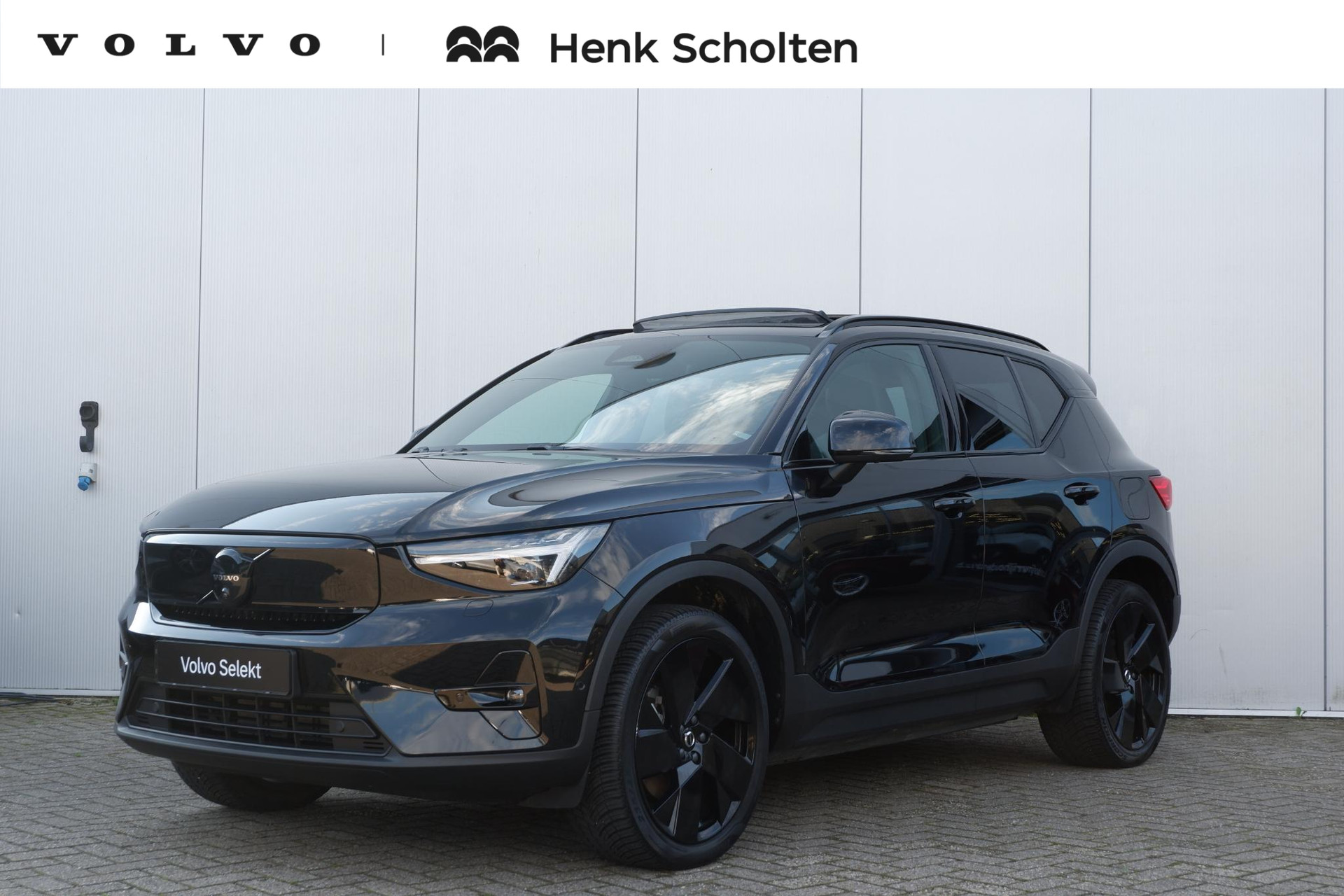 Volvo XC40 Single Motor Extended Range Ultimate 82 kWh 2024, foto 1