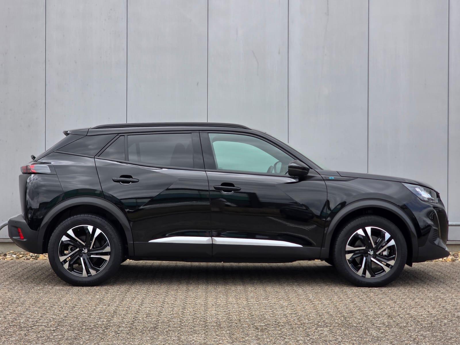 Peugeot e-2008