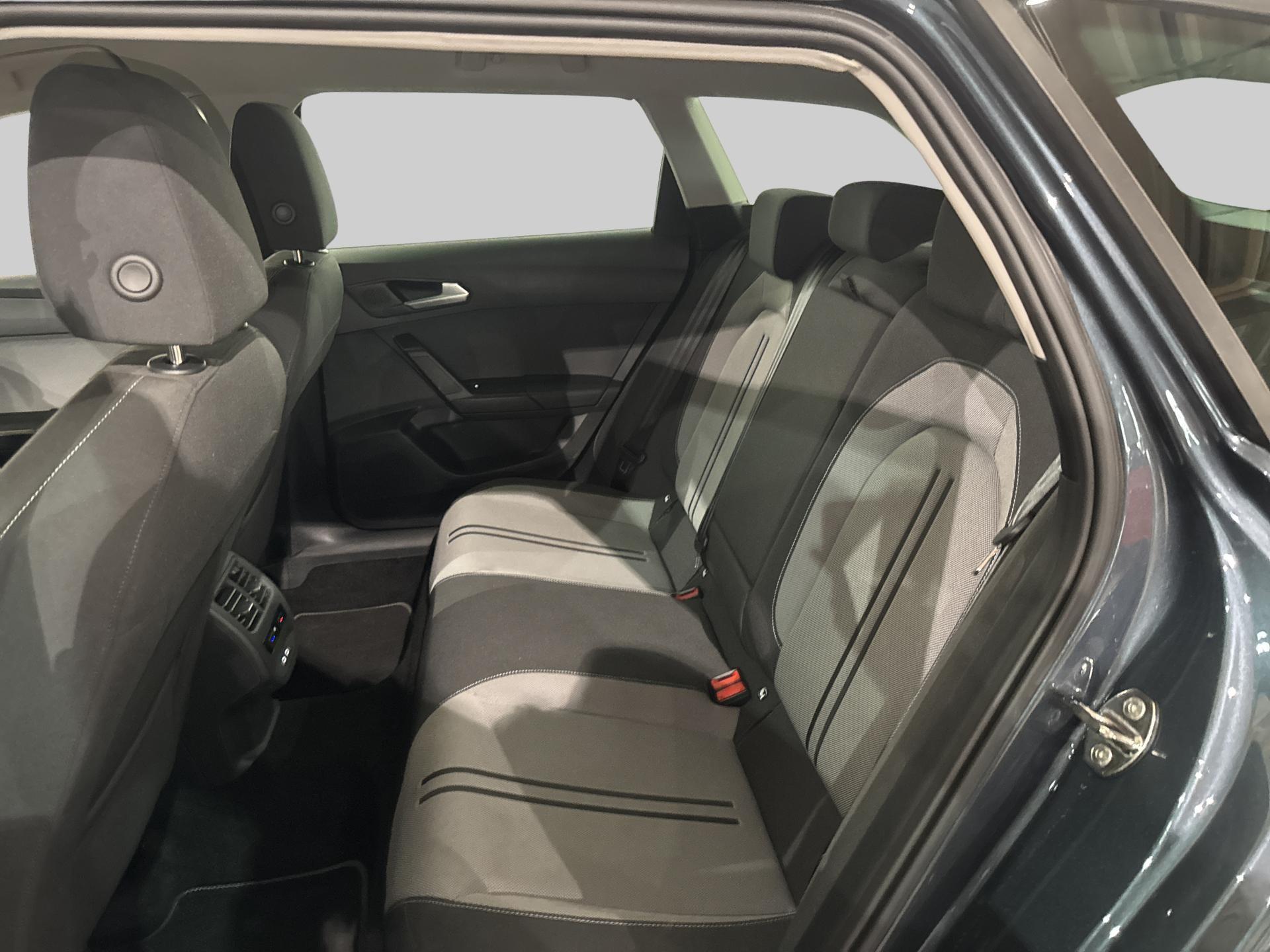 SEAT León