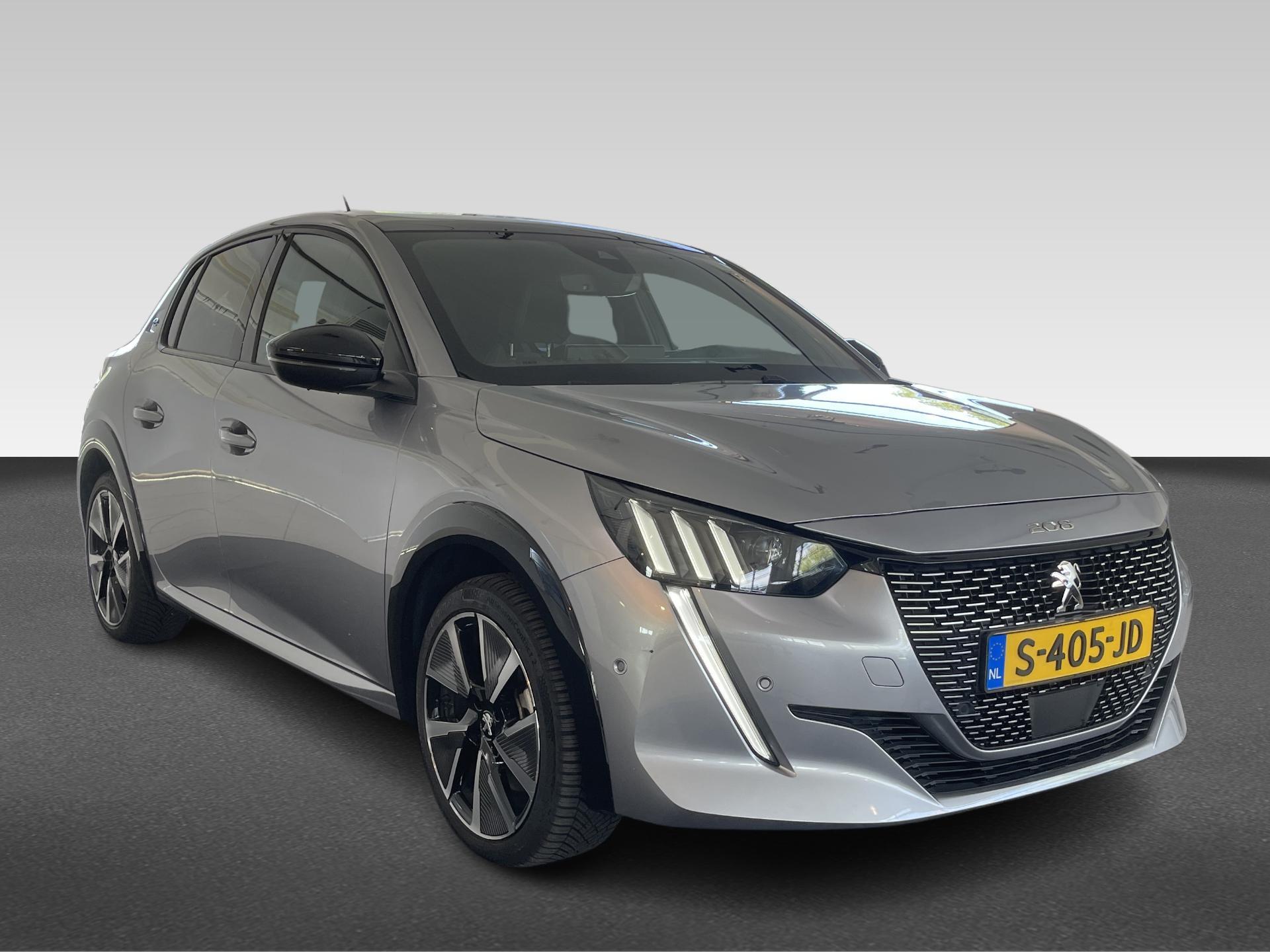 Peugeot e-208