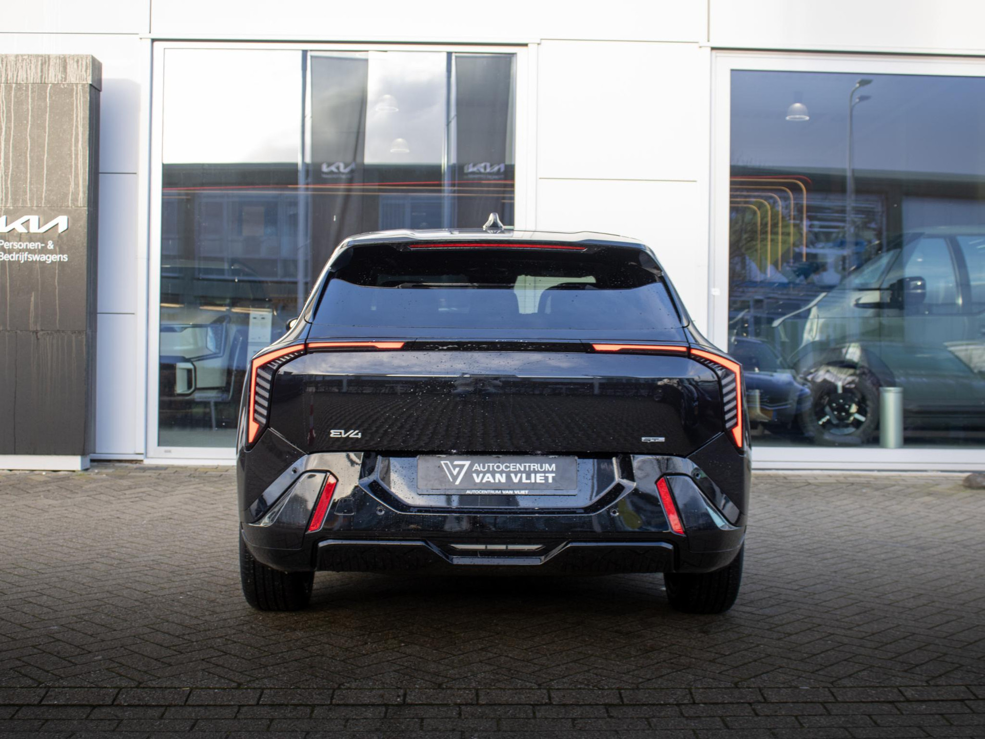 Kia EV4