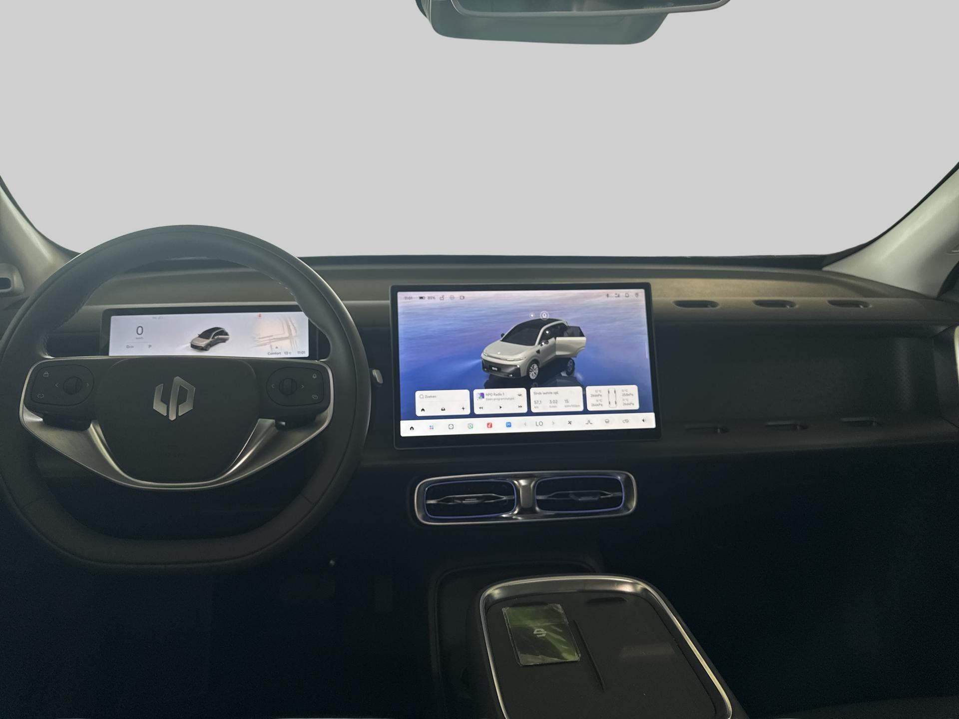 Leapmotor B10