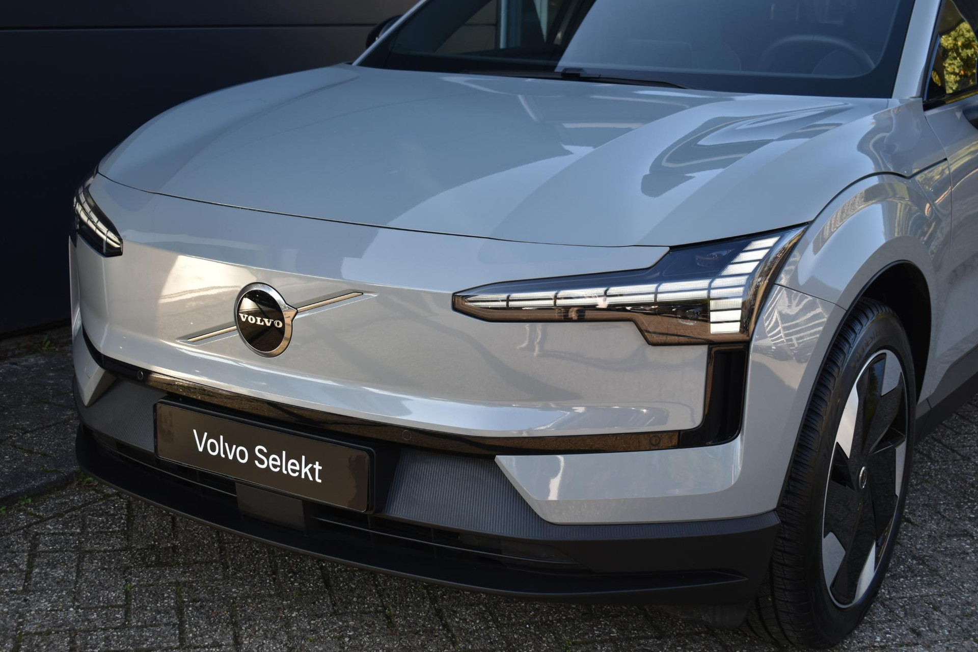 Volvo EX30