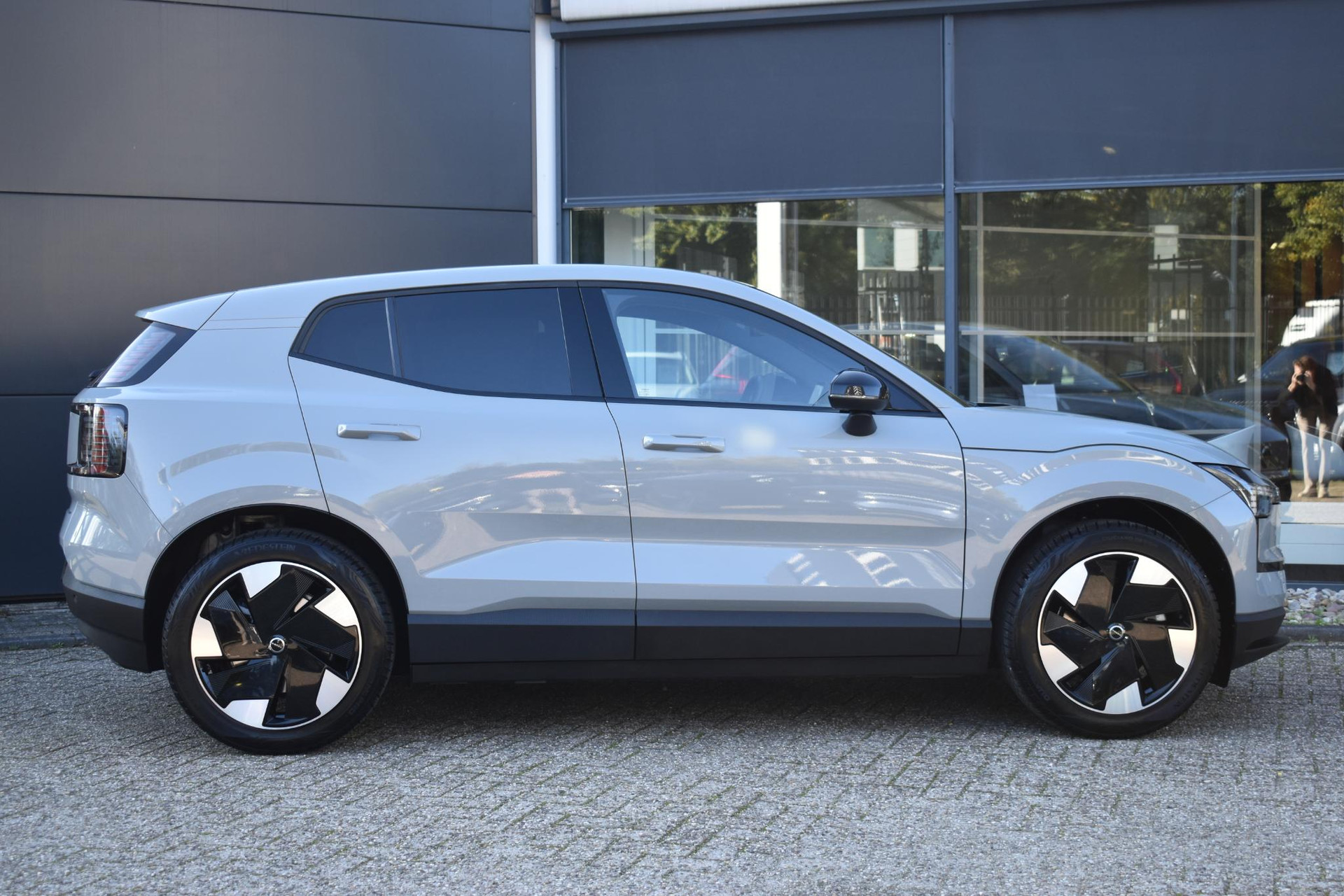Volvo EX30
