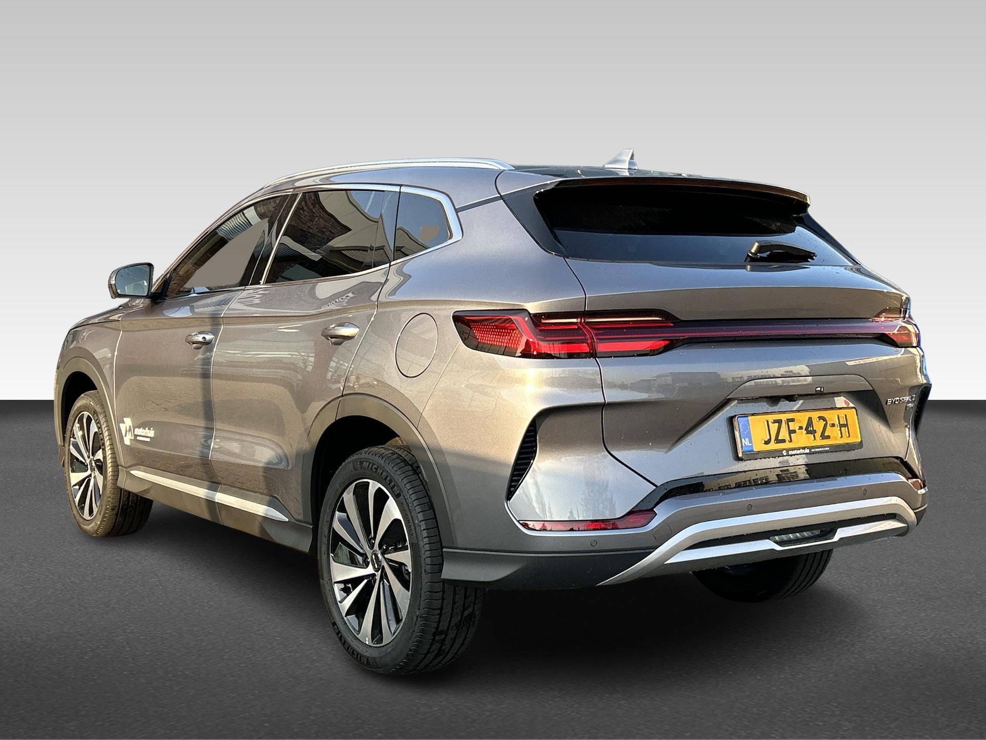 BYD Sealing U