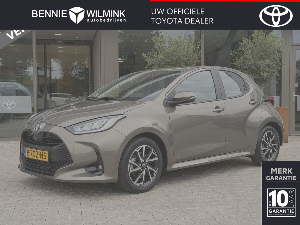 Toyota Yaris 1.5 Hybrid Dynamic | Keyless | Camera | Adapt. Cruise VERKOCHT