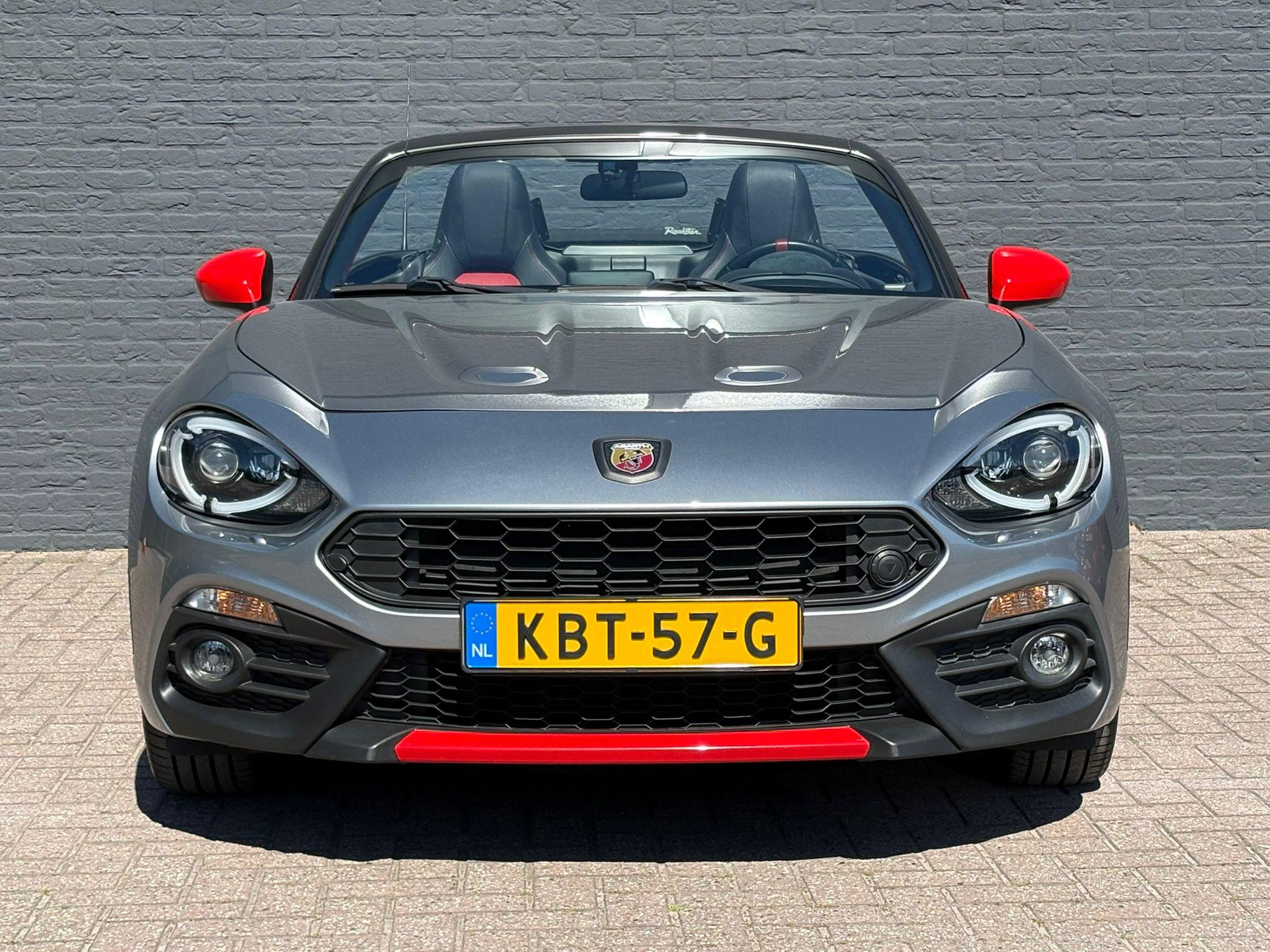 Fiat 124 Spider