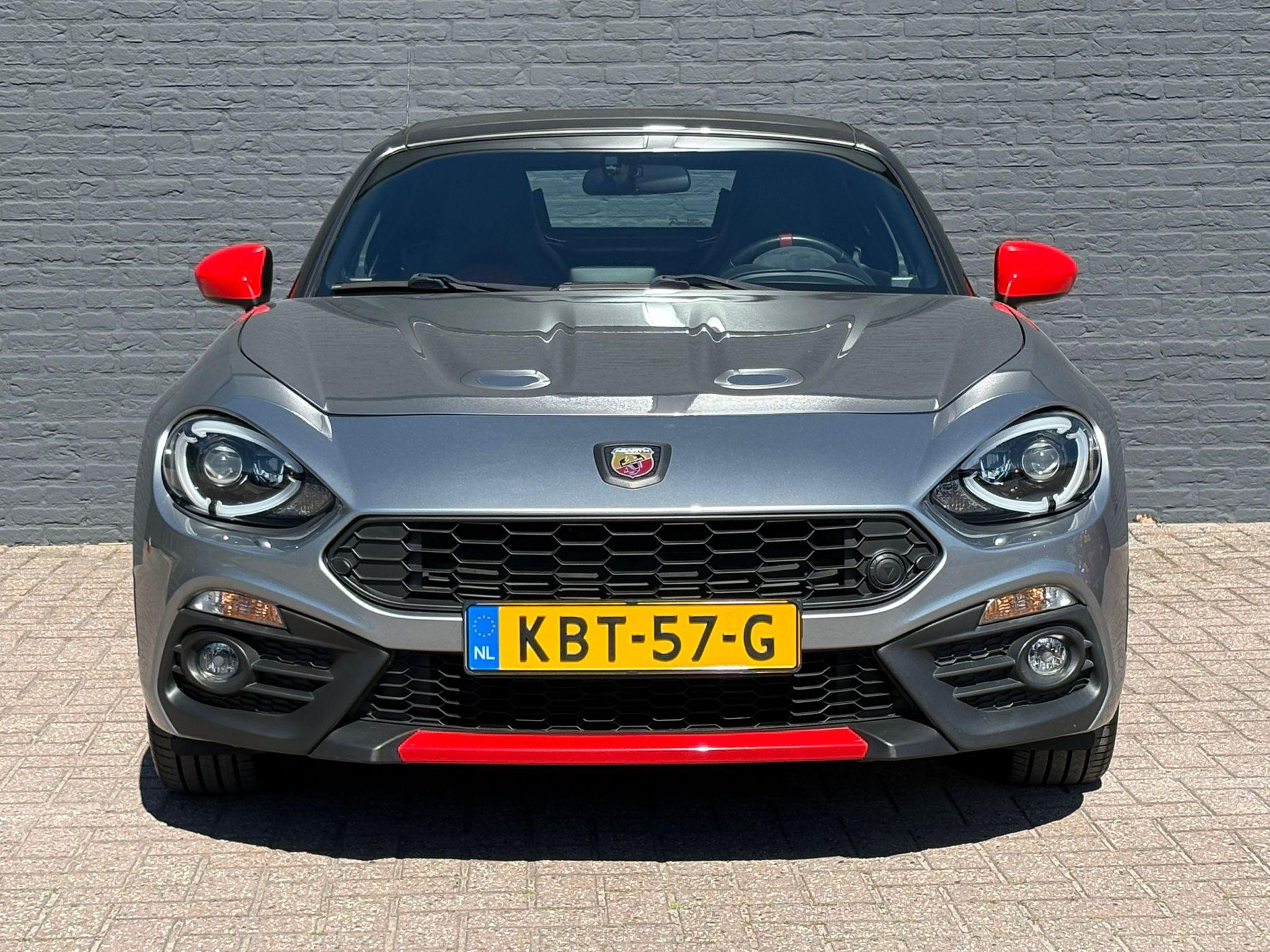 Fiat 124 Spider