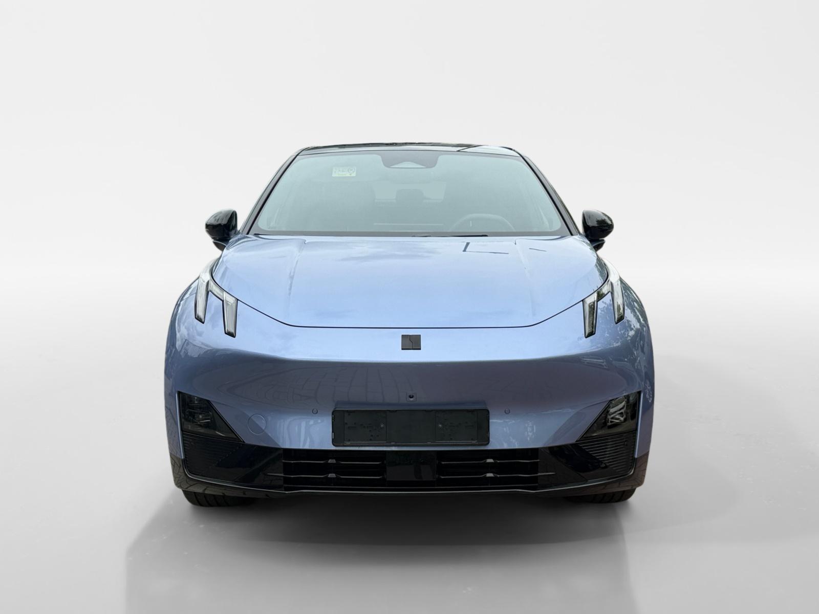 Lynk & Co 02