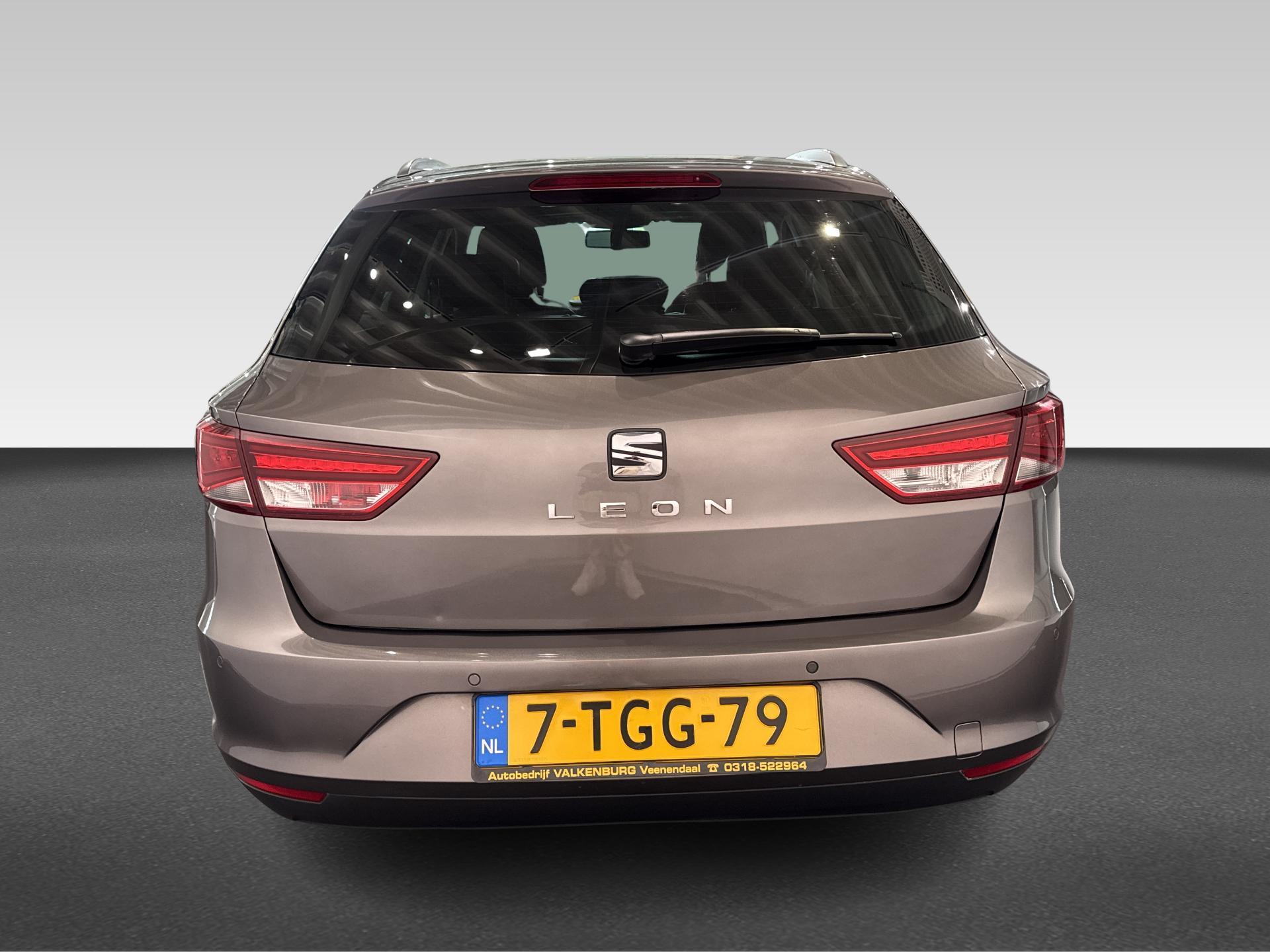 SEAT León
