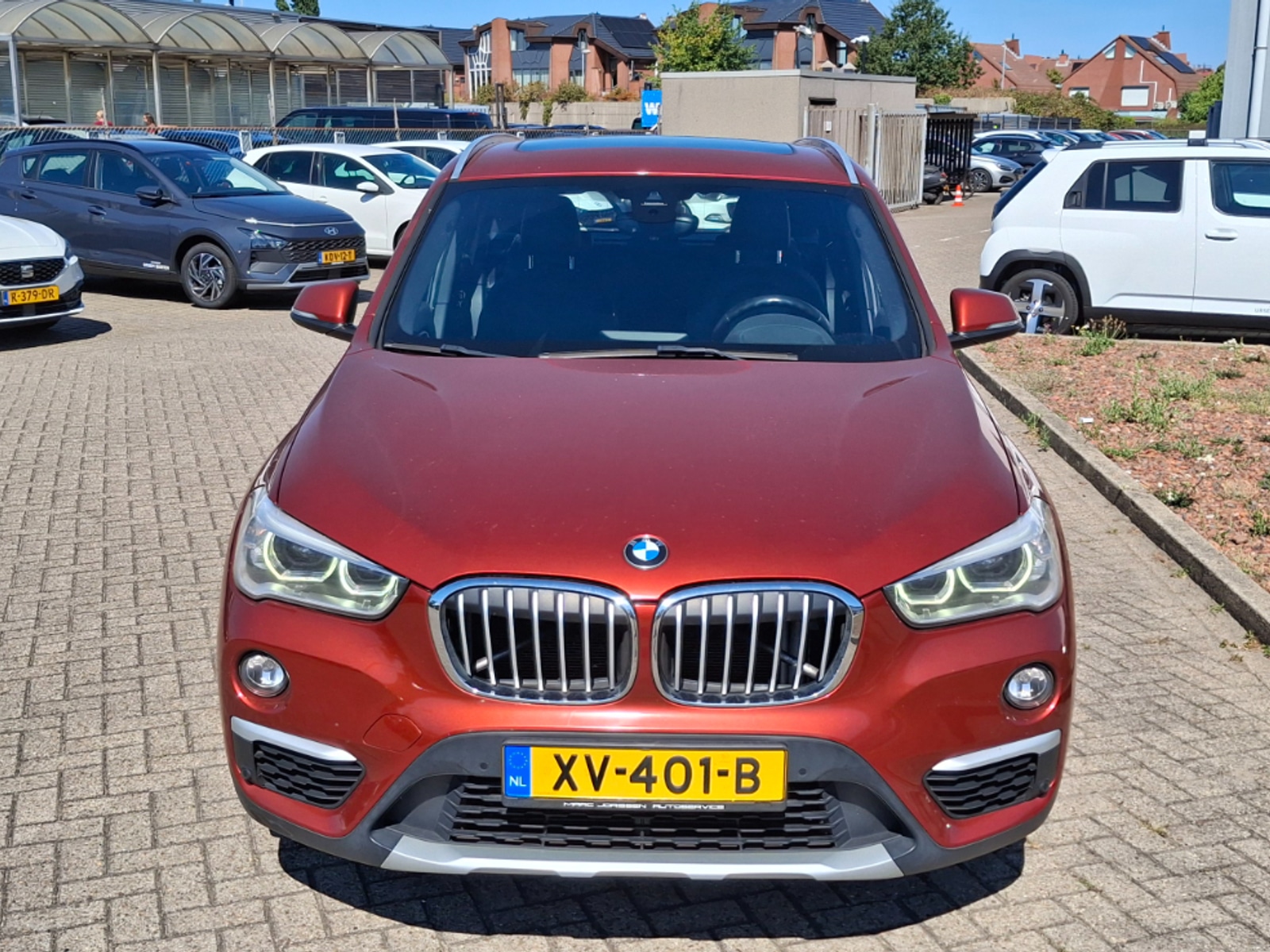 BMW X1