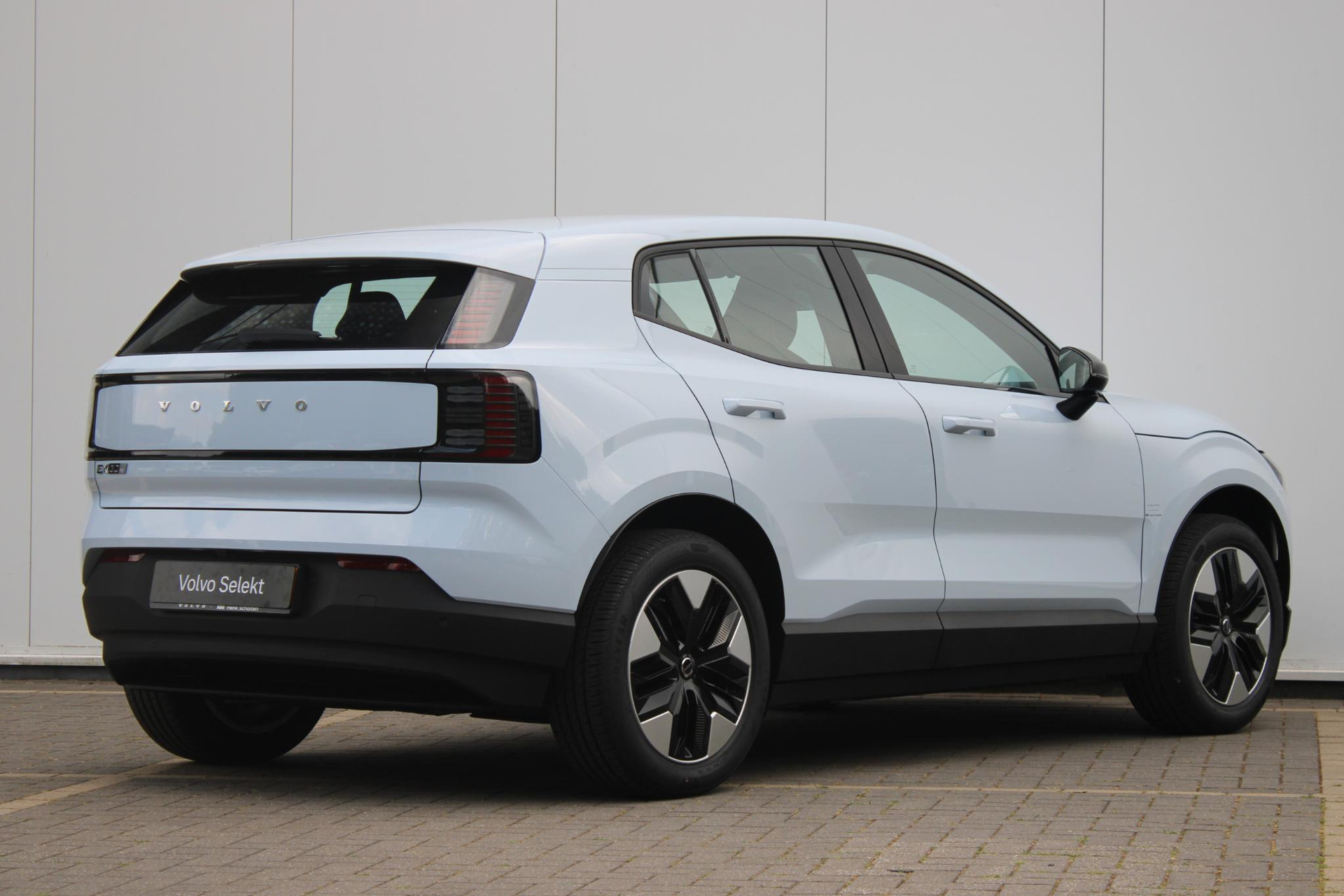 Volvo EX30