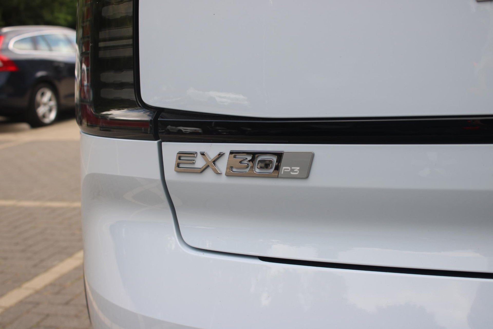Volvo EX30